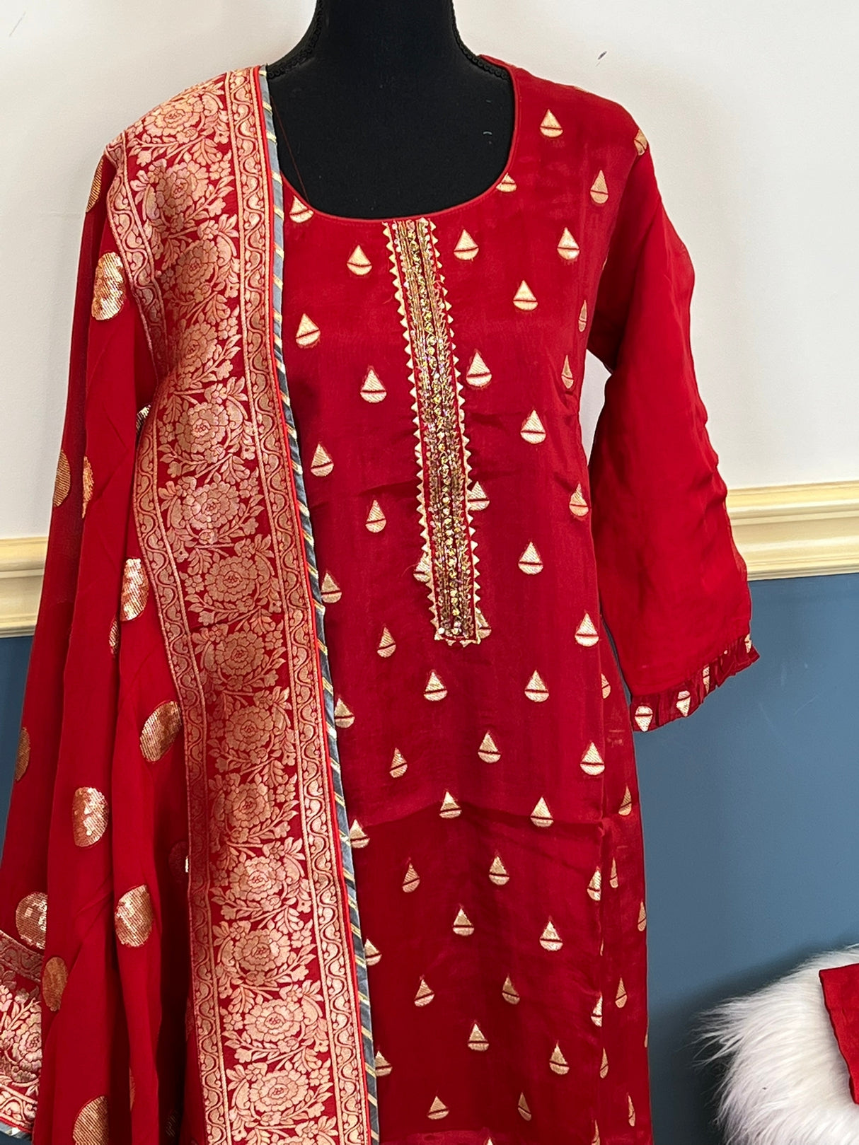 Khaddi Georgette Salwar Kamiz Ready To Ship