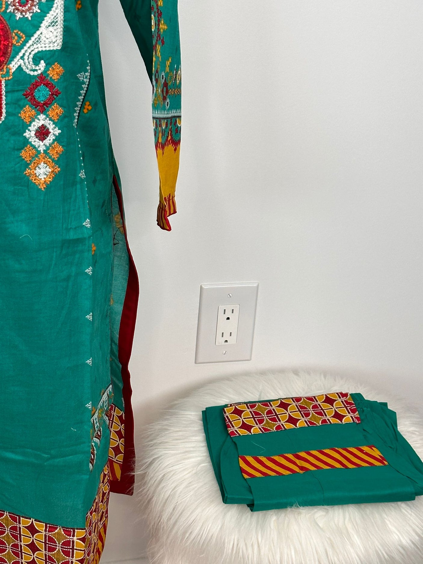 Pakistani Lawn Embroidered Salwar kameez Ready To Ship