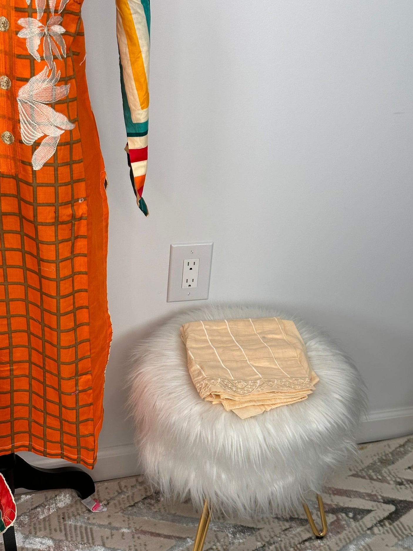 Pakistani Lawn Embroidered Salwar kameez Ready To Ship