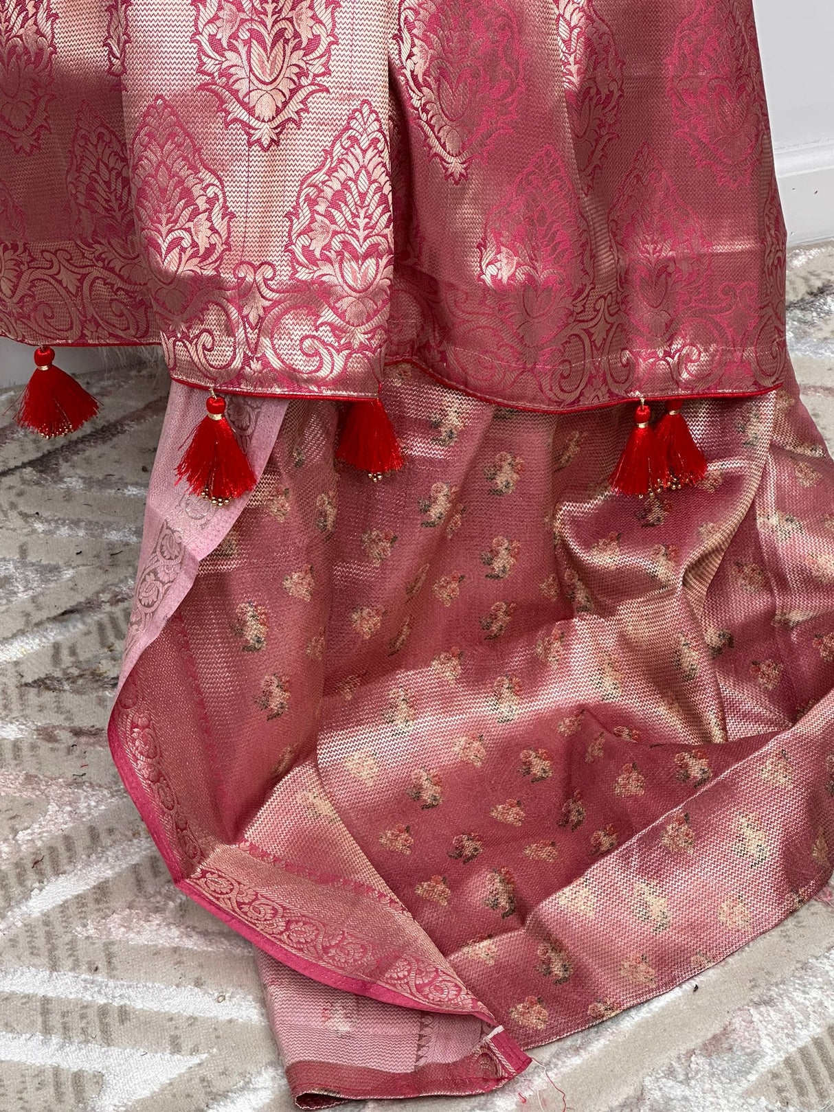 Handloom Silk Katan with running blouse