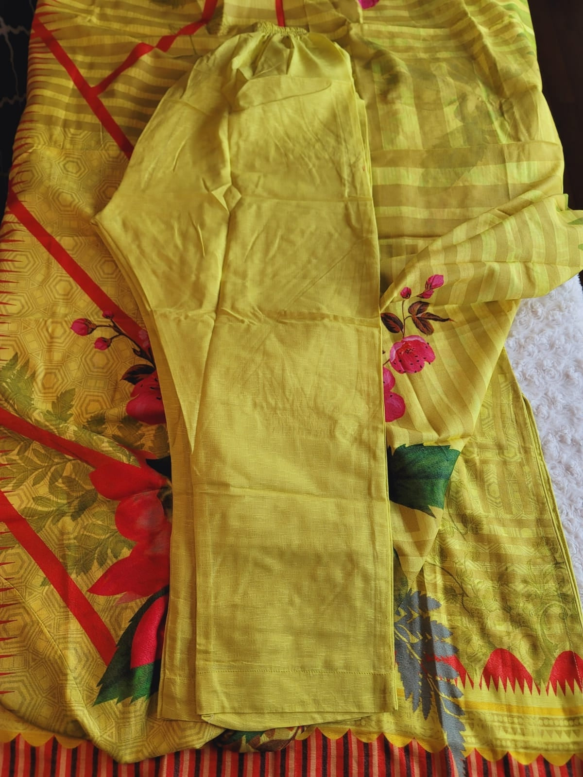 Pakistani Linen Embroidered Salwar kameez Ready To Ship