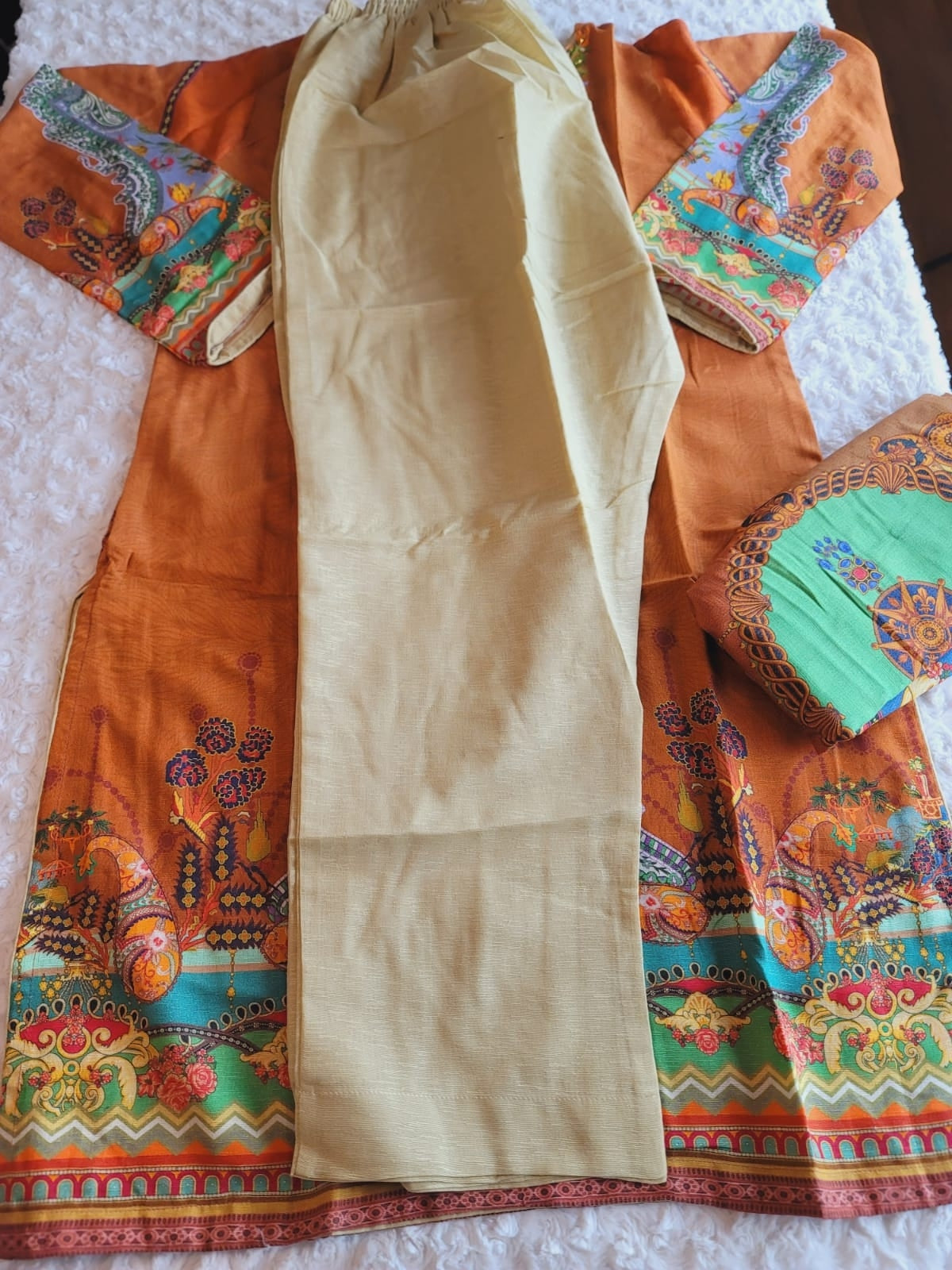 Pakistani Linen Embroidered Salwar kameez Ready To Ship