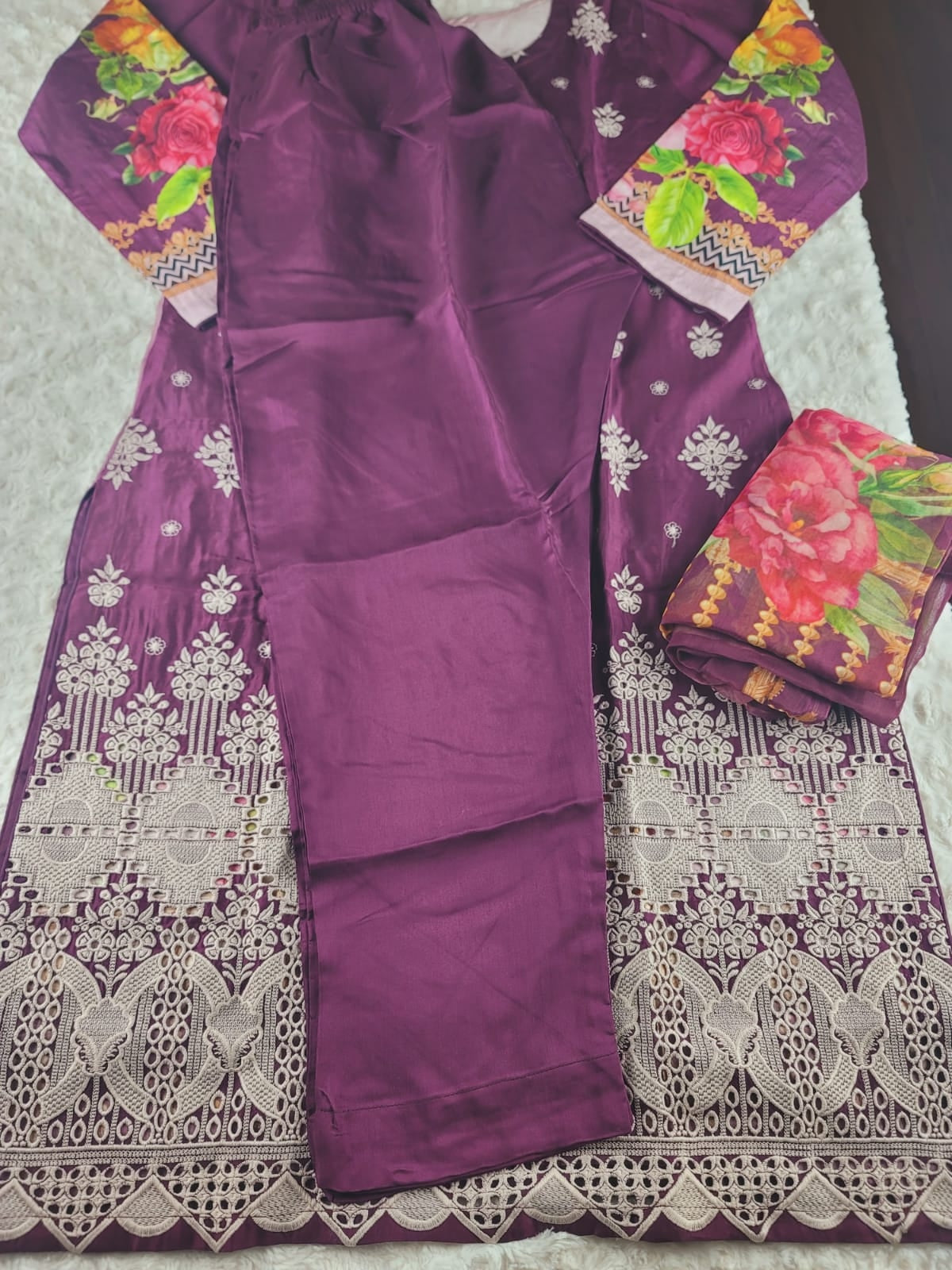 Pakistani Embroidered Salwar kameez Ready To Ship