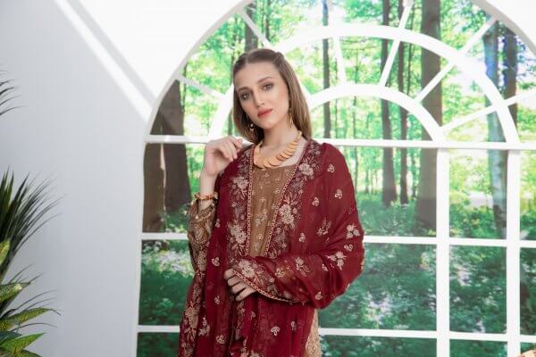 Zainab Fazlani Embroidered Festive Lawn Collection 2021 -100% Original Guaranteed
