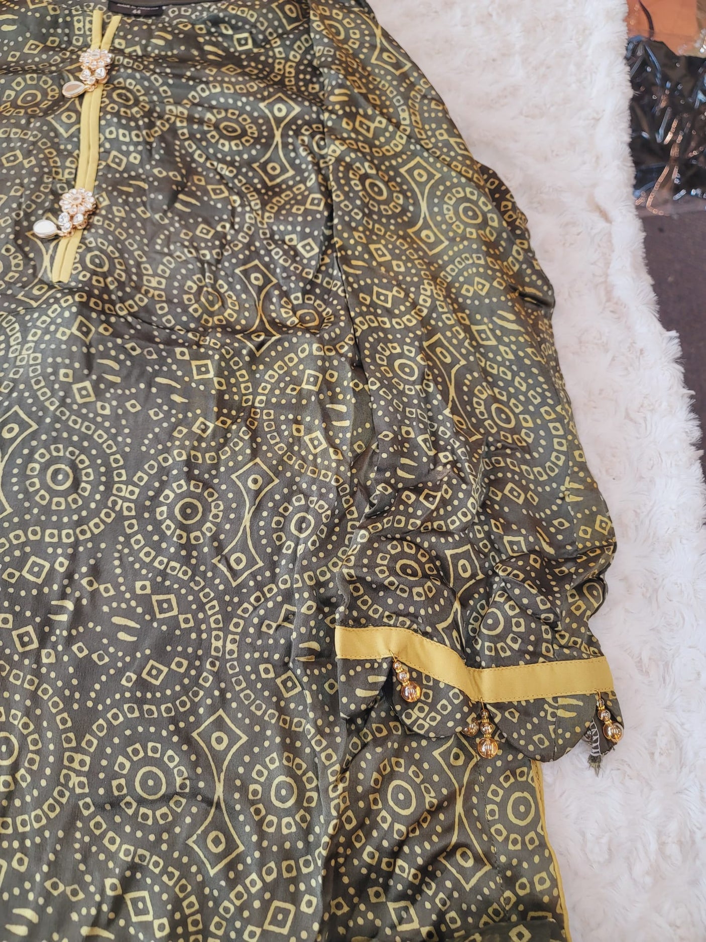 Pakistani Raw Silk Kamiz With Pure Chiffon Duppata Collection 2021 -100% Original Guaranteed