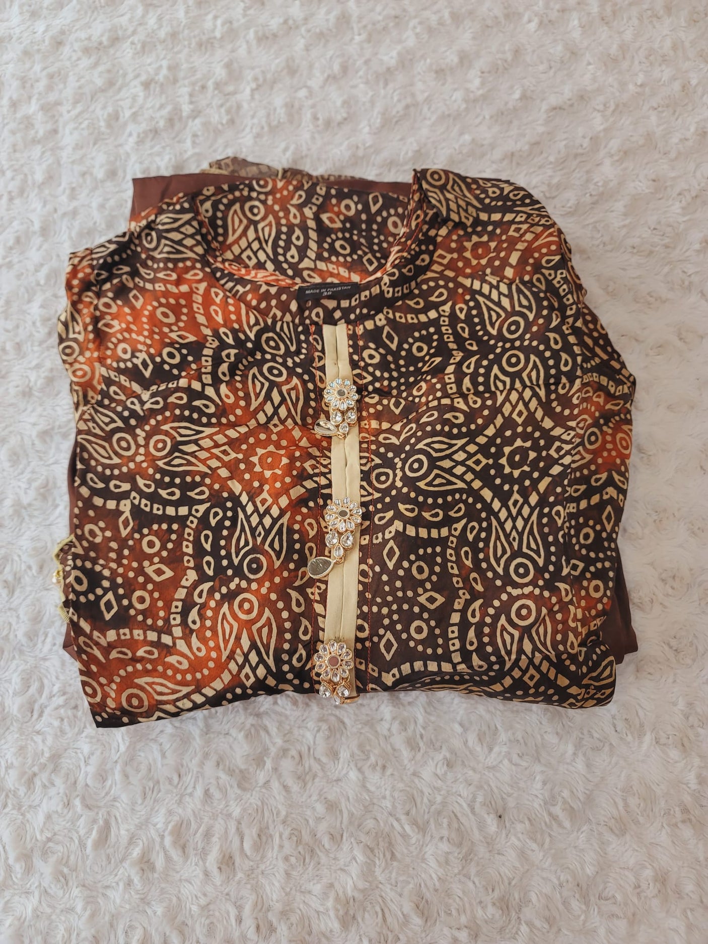 Pakistani Raw Silk Kamiz With Pure Chiffon Duppata Collection 2021 -100% Original Guaranteed