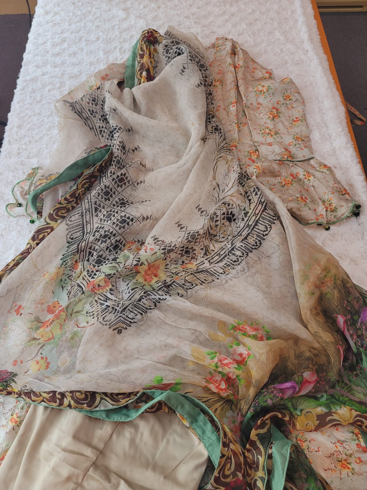 Pakistani Raw Silk Original Boutique Dress With Pure Chiffon Duppata Collection 2021 -100% Original Guaranteed