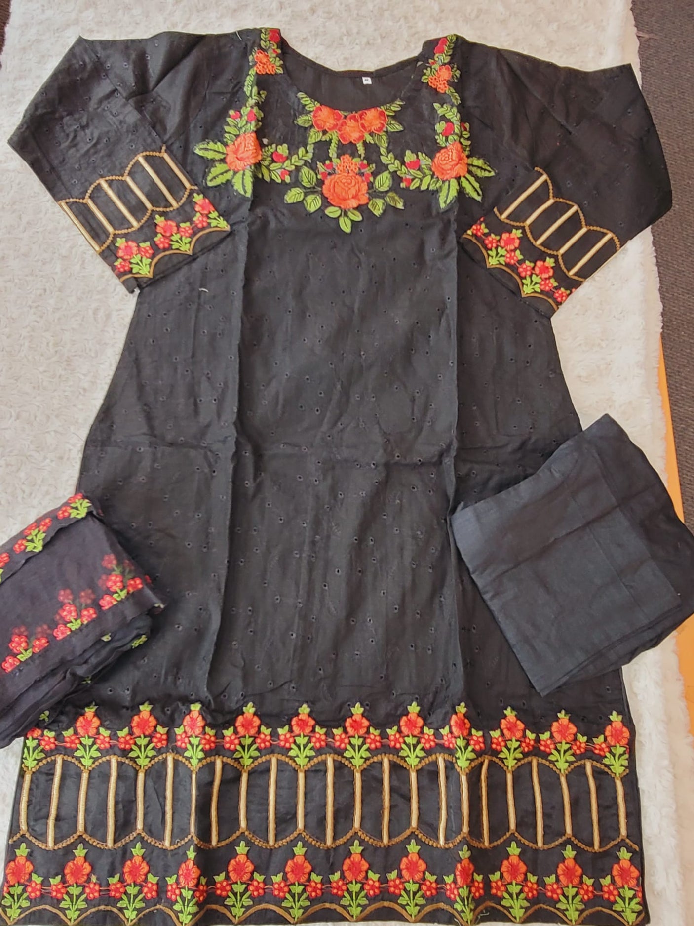 Pakistani stitched lawn Embroidered Salwar kameez ready to ship