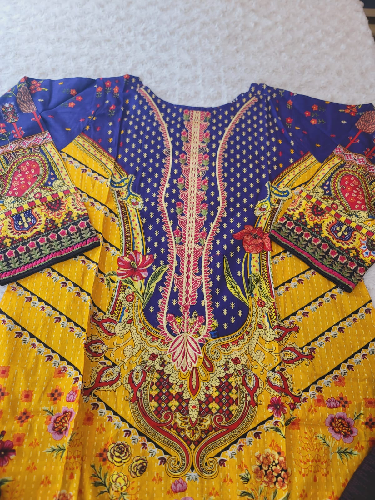 Pakistani Stitched lawn Embroidered Salwar kameez ready to ship