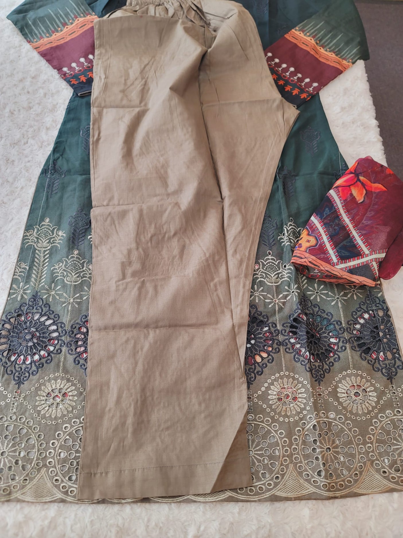 Pakistani Stitched lawn Embroidered Salwar kameez ready to ship