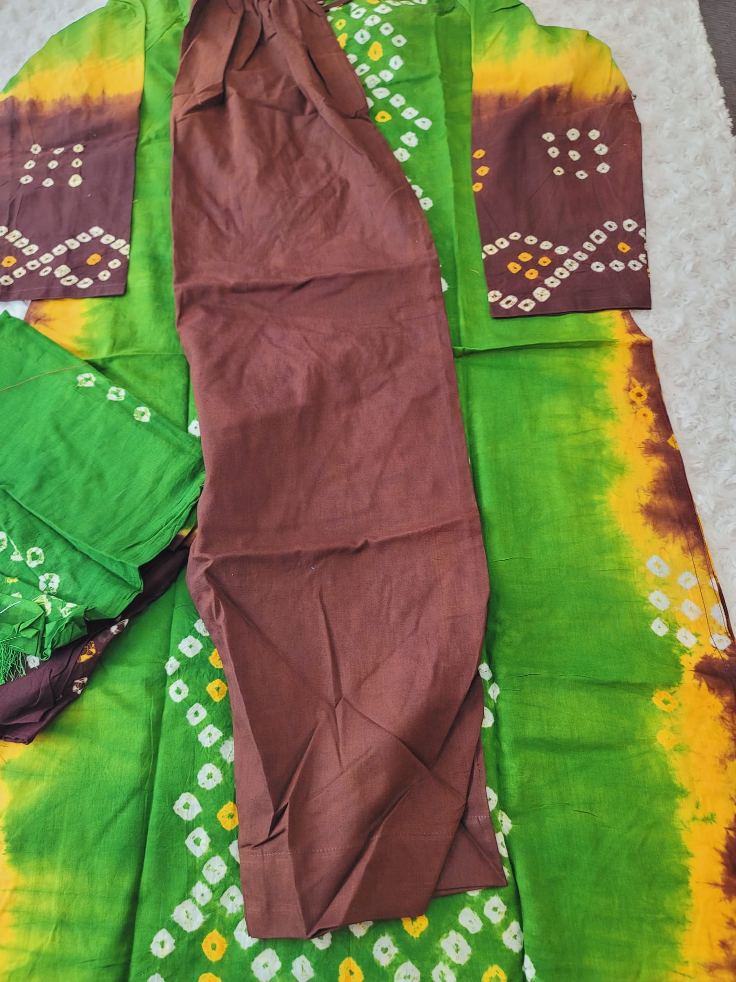 Bangladeshi batik salwer kamiz