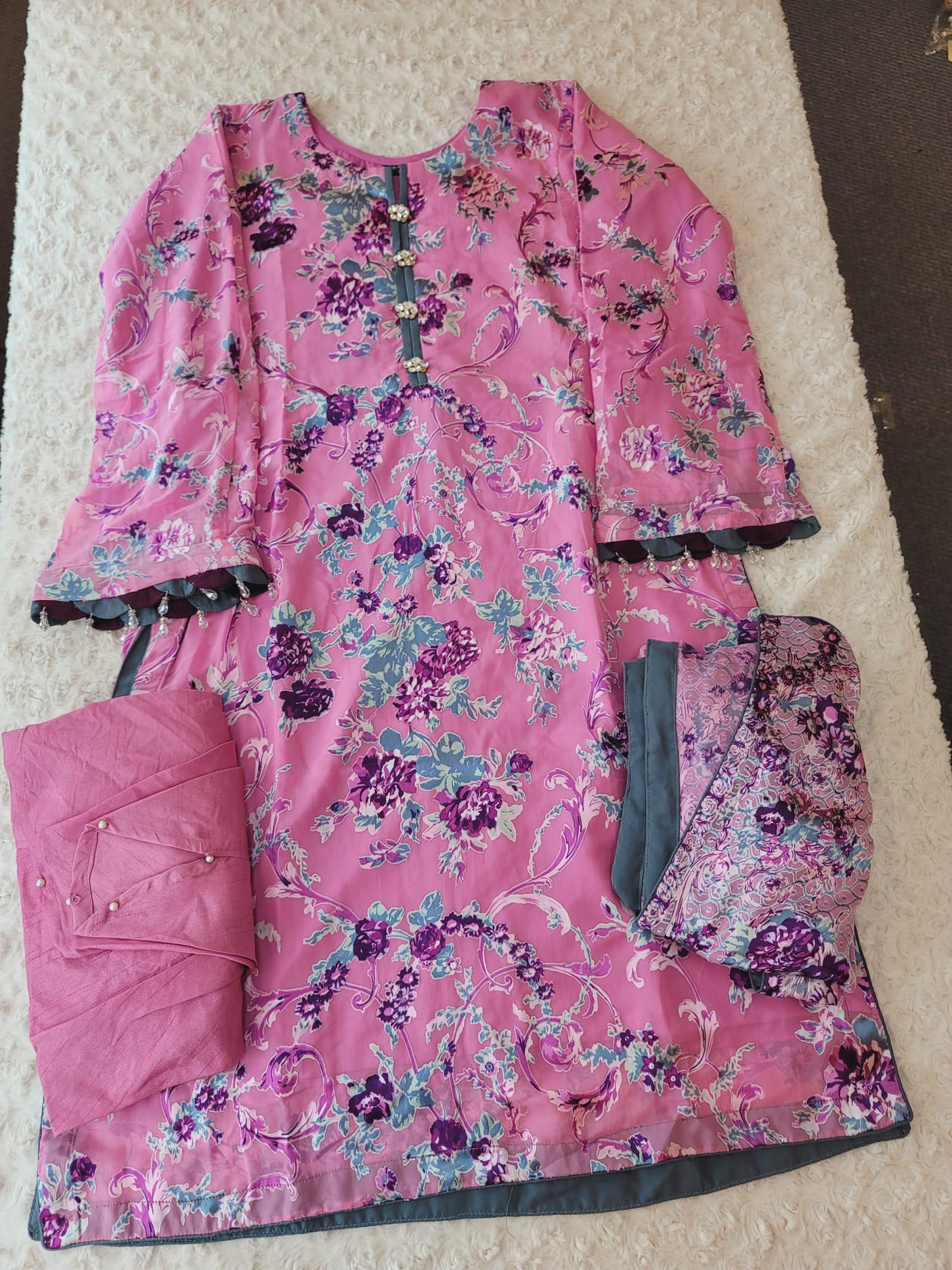 Pakistani Orginal Butique Collection 2021 -100% Original Guaranteed