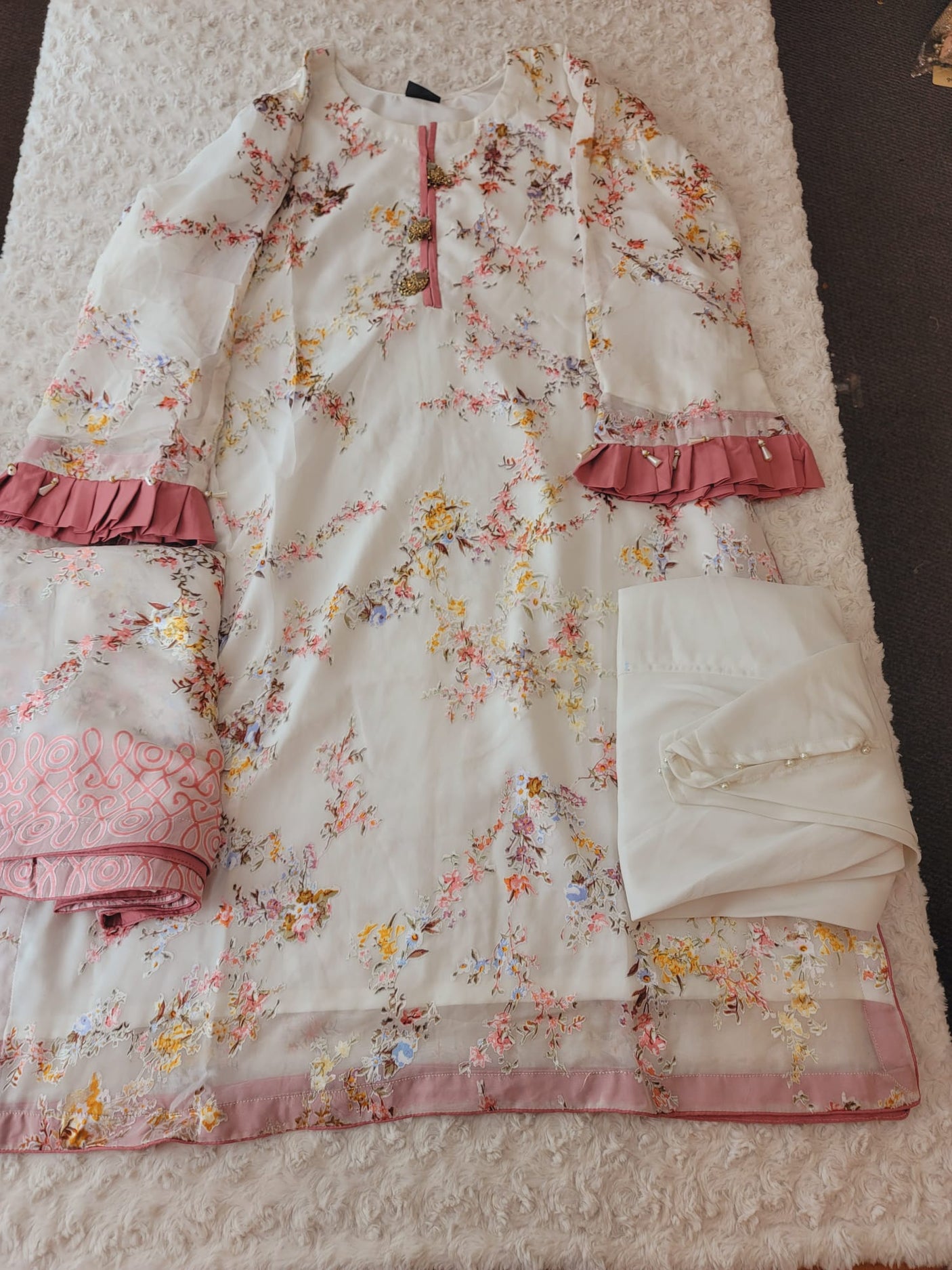 Pakistani Orginal Butique Collection 2021 -100% Original Guaranteed