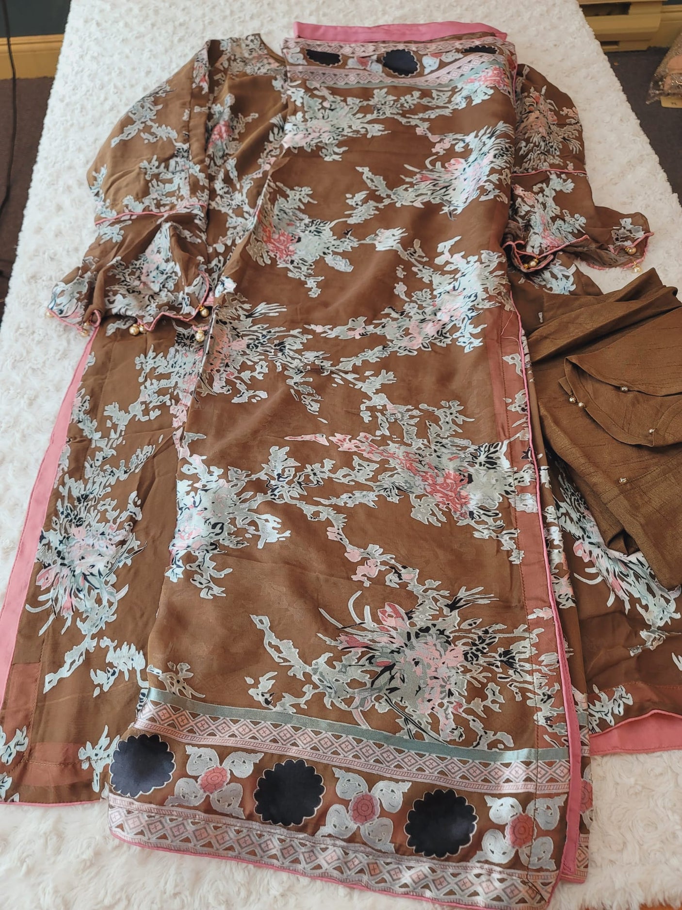 Pakistani Orginal Butique Collection 2021 -100% Original Guaranteed