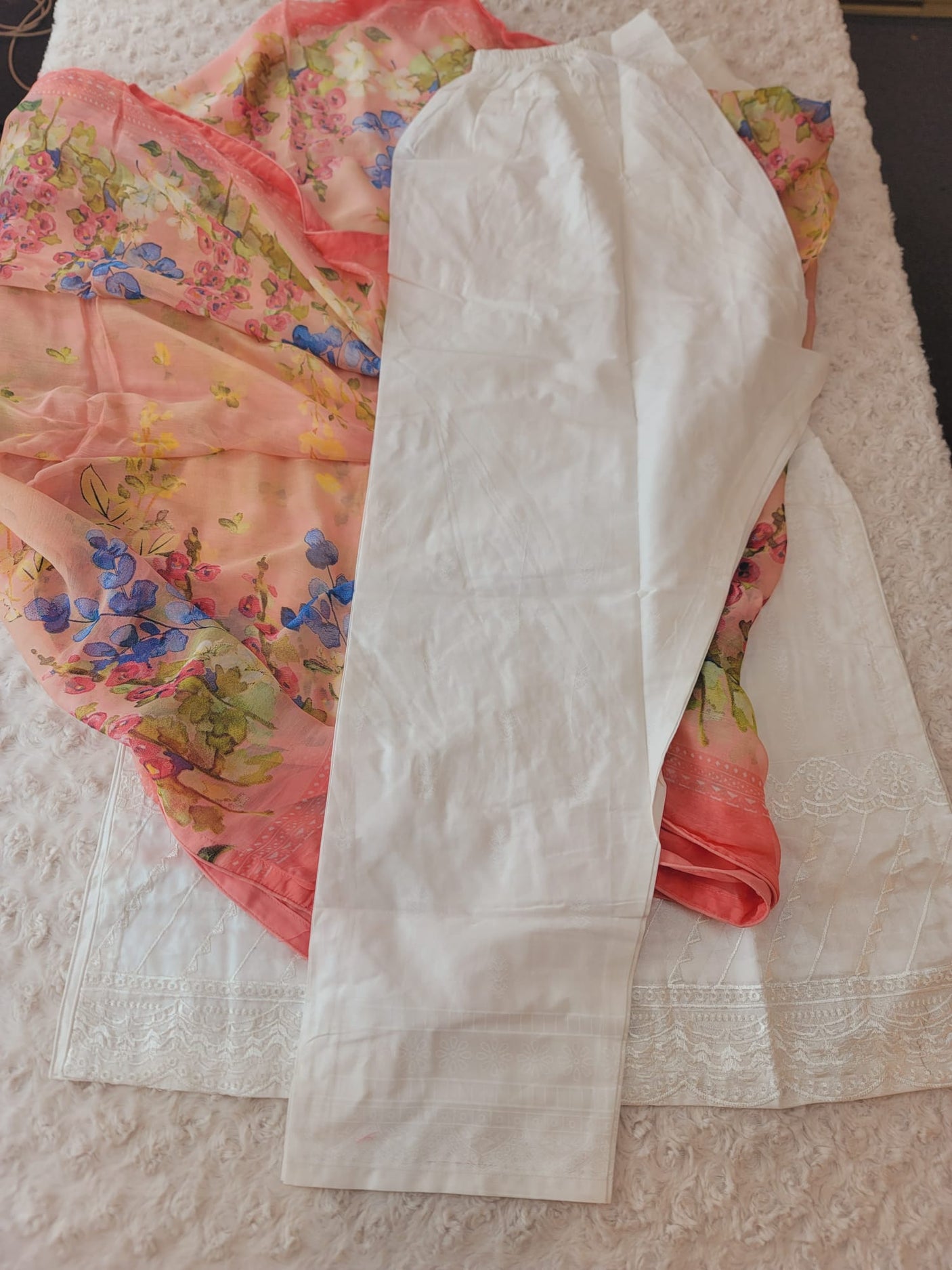 Pakistani Stitched lawn Embroidered Salwar kameez ready to ship