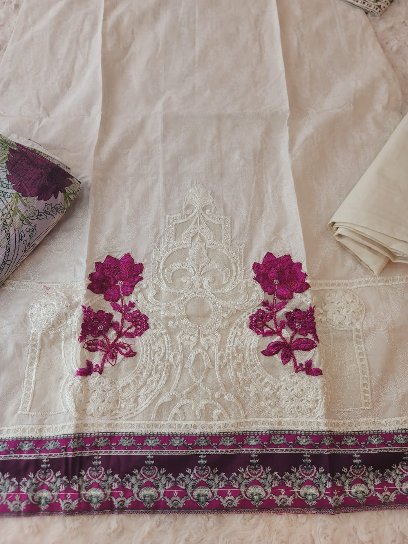 Pakistani Stitched lawn Embroidered Salwar kameez ready to ship