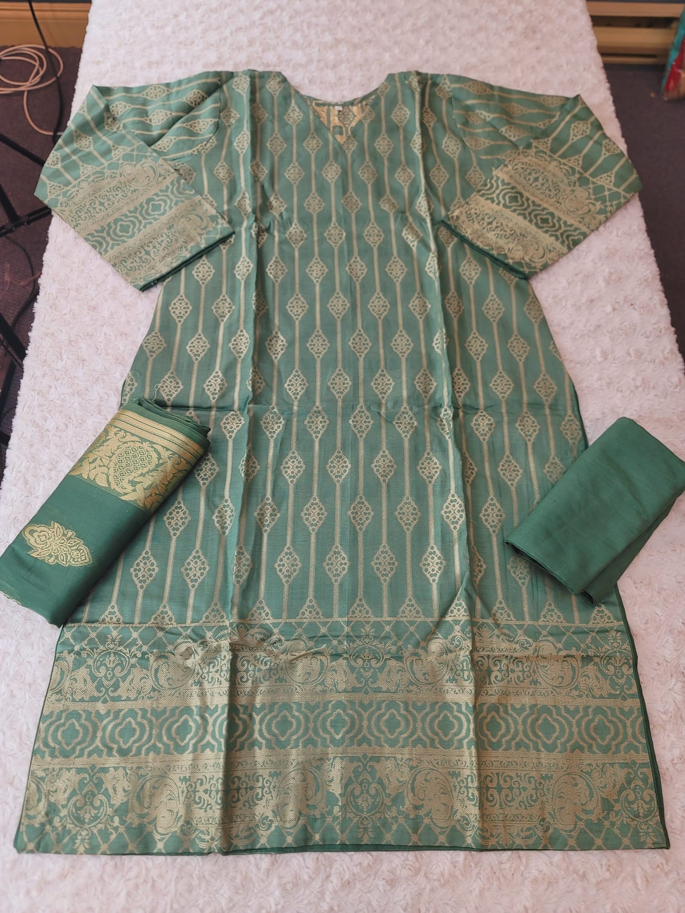 Pakistani Stitched lawn Embroidered Salwar kameez ready to ship