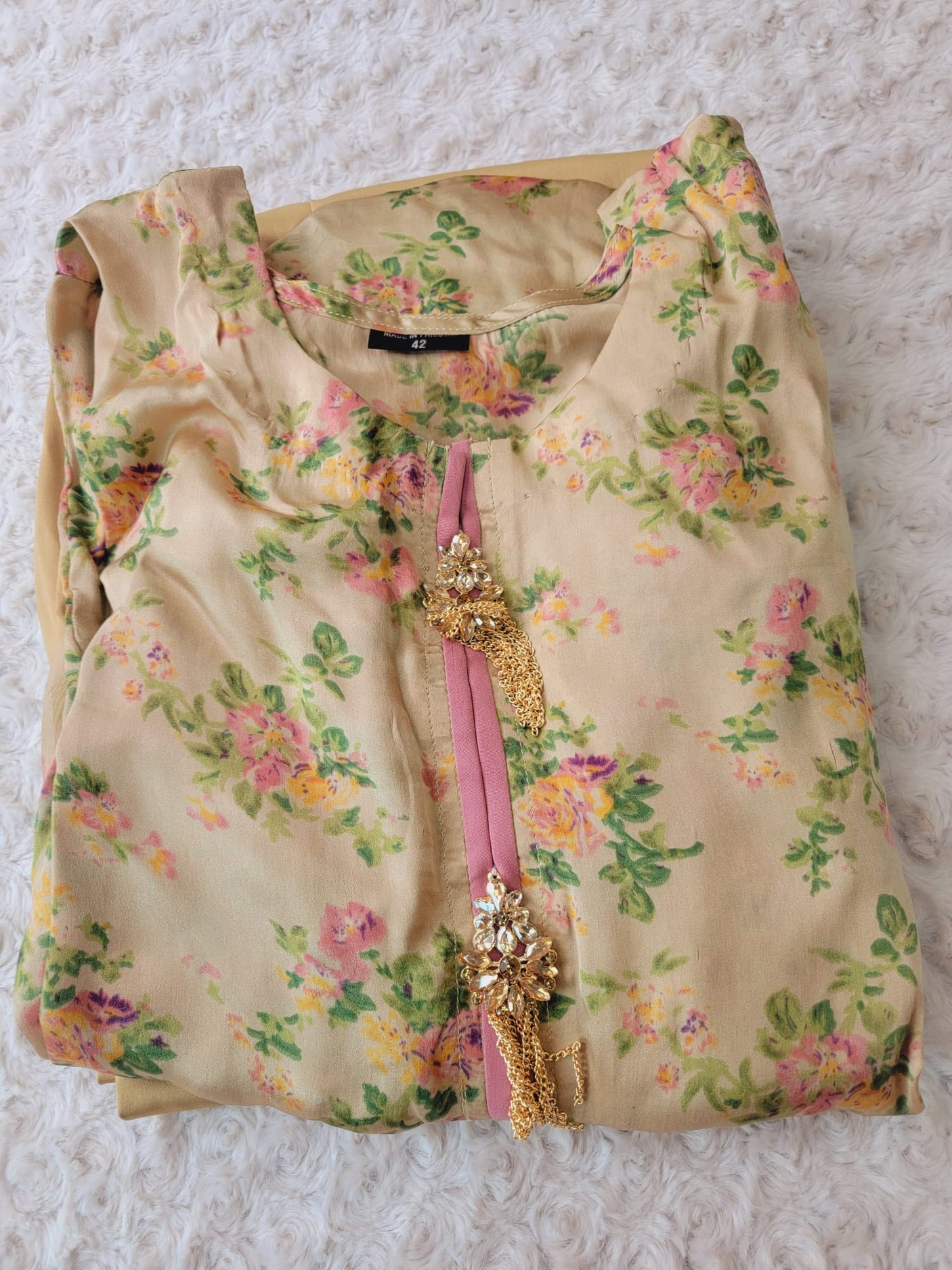 Pakistani Raw Silk Kamiz With Pure Chiffon Duppata Collection 2021 -100% Original Guaranteed