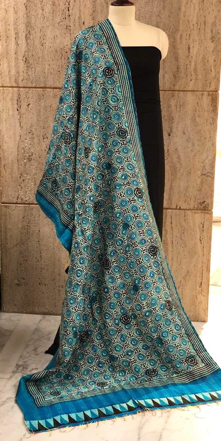 Pure hand stitched, math-stitch silk stoles which can be carried both ways!