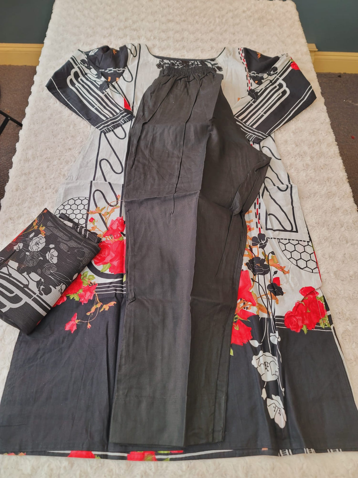 Indian Stitched Embroidery Suit Ready To Ship