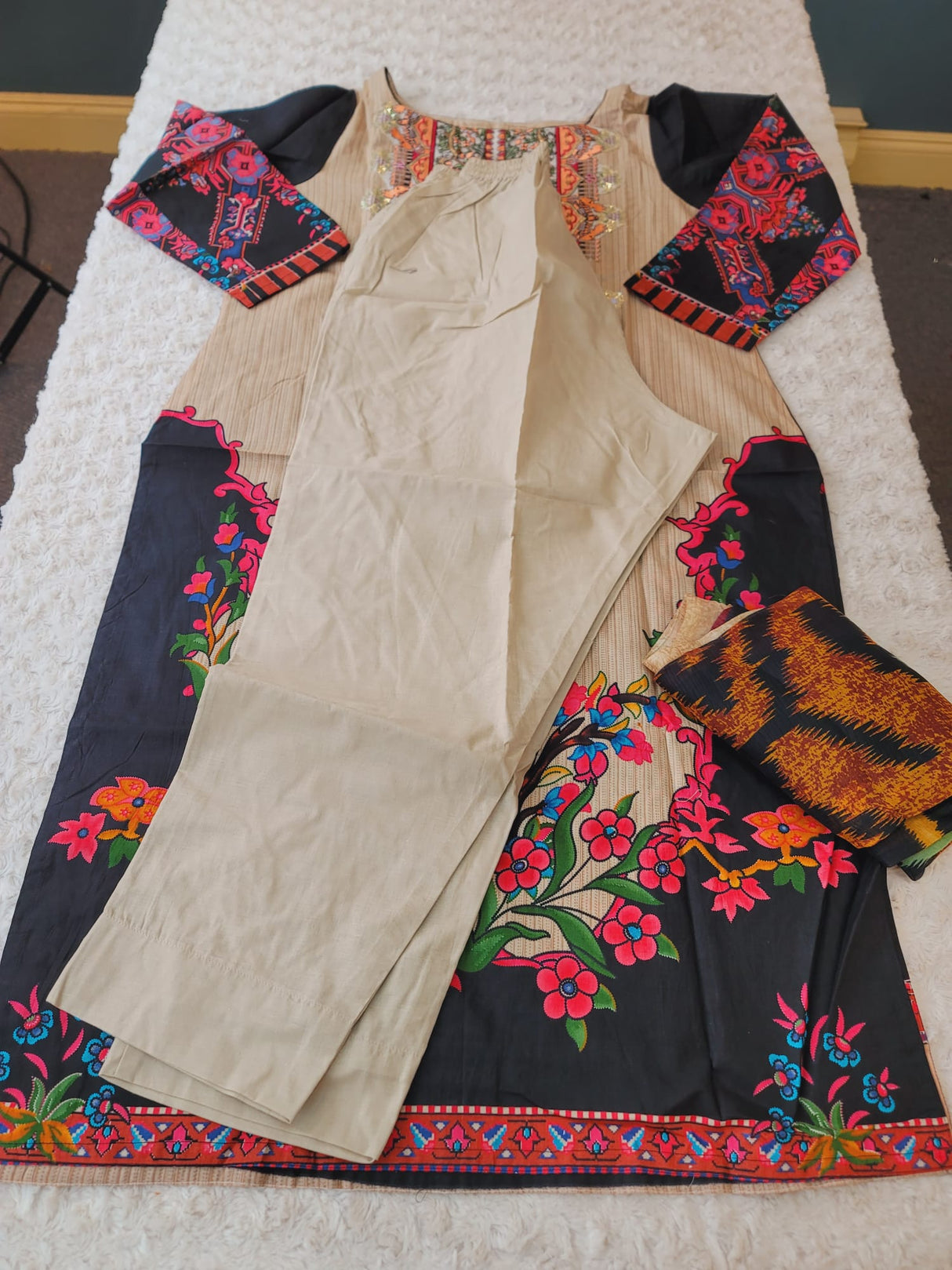 Indian Stitched Embroidery Suit Ready To Ship