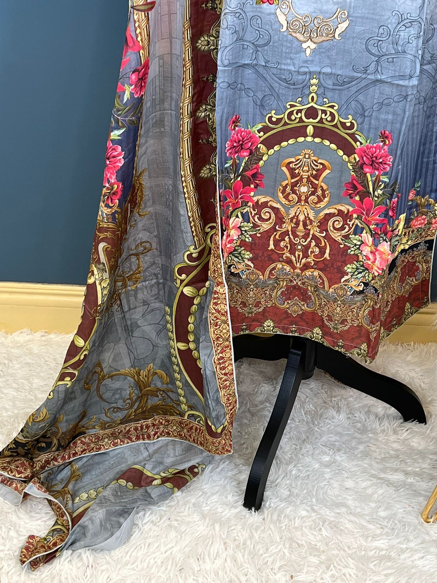 Pakistani Stitched Embroidered lawn Salwar kameez ready to ship