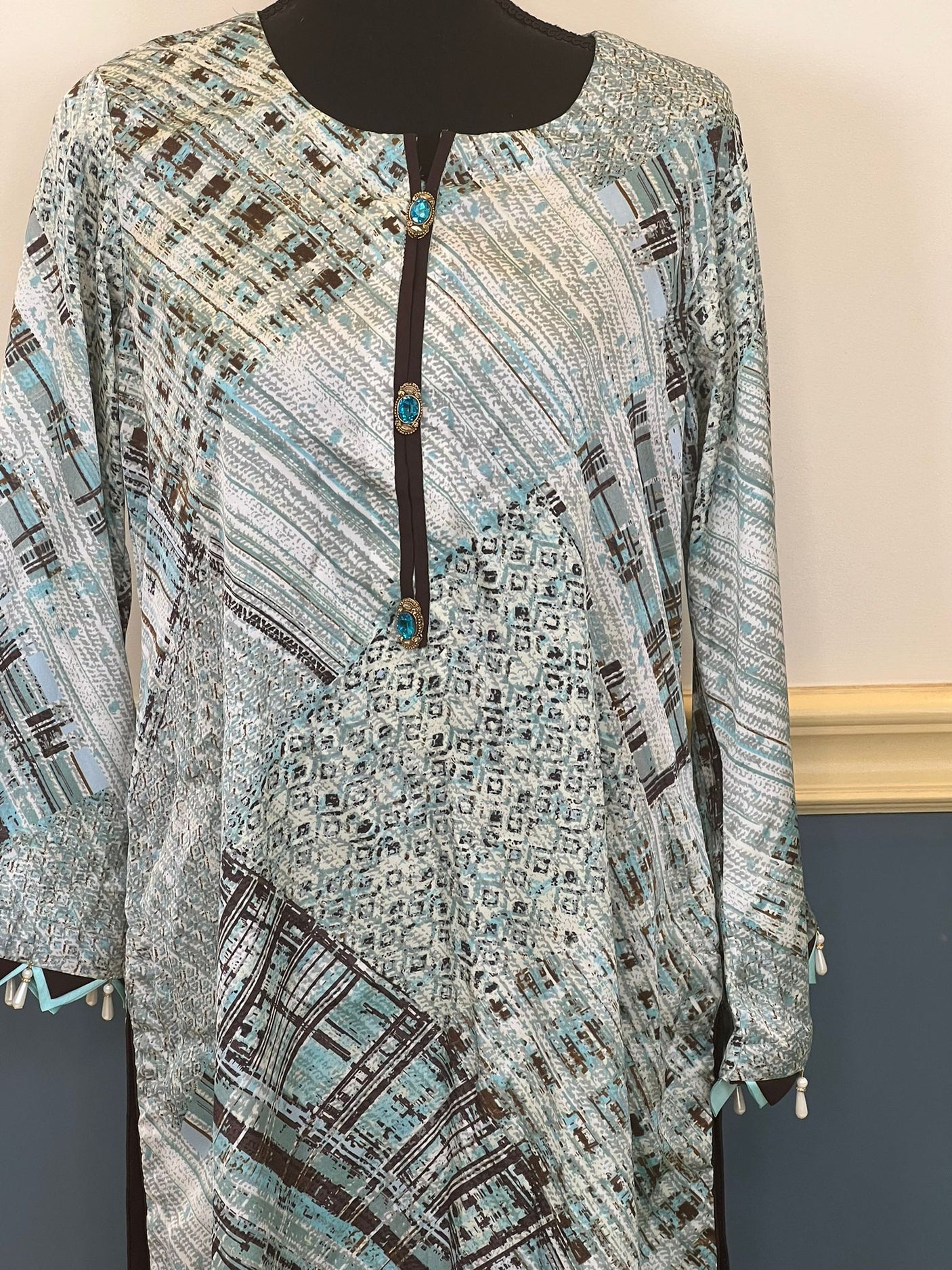 Pakistani 2 pc Kurti