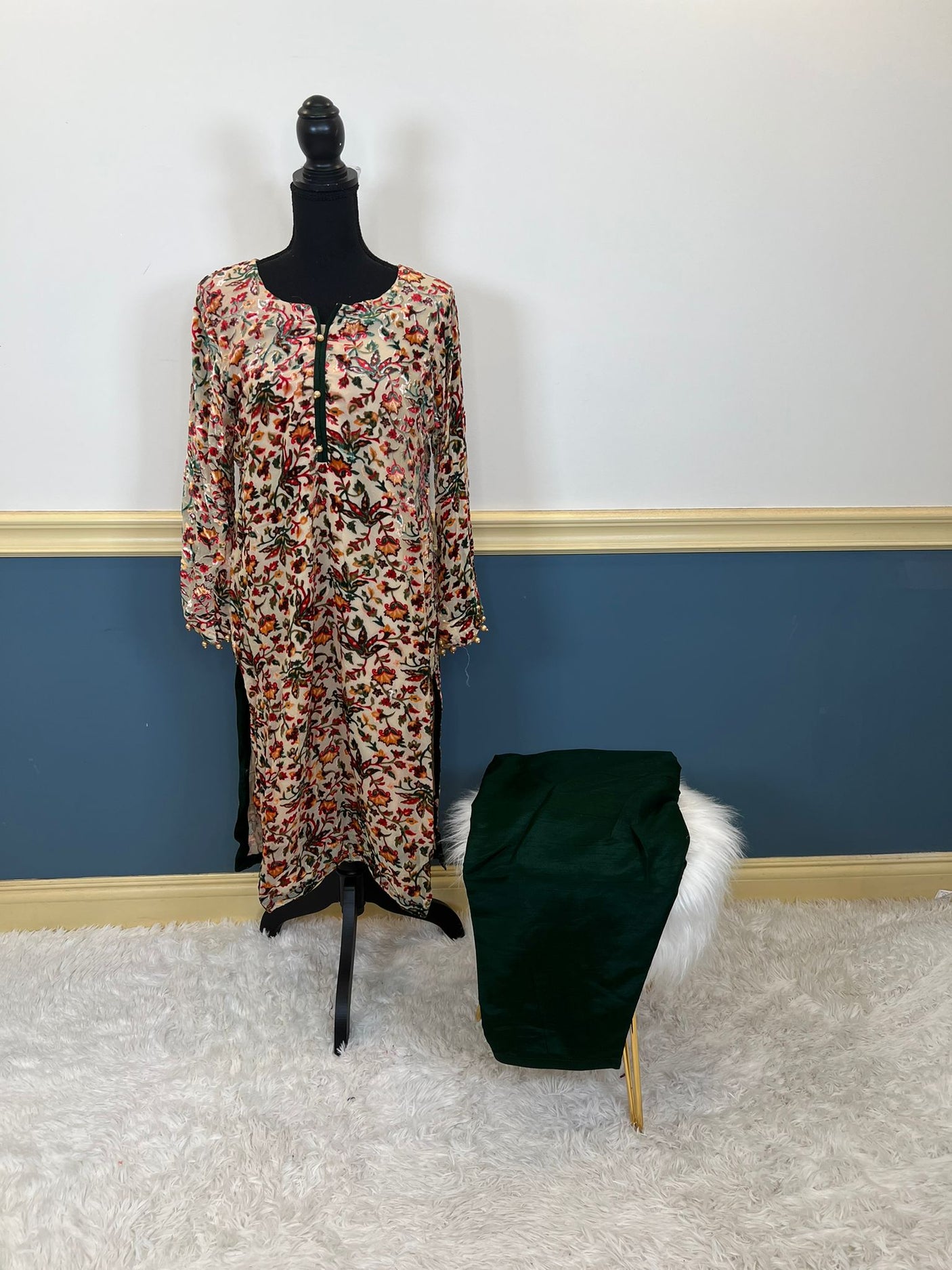 Pakistani 2 pc Kurti