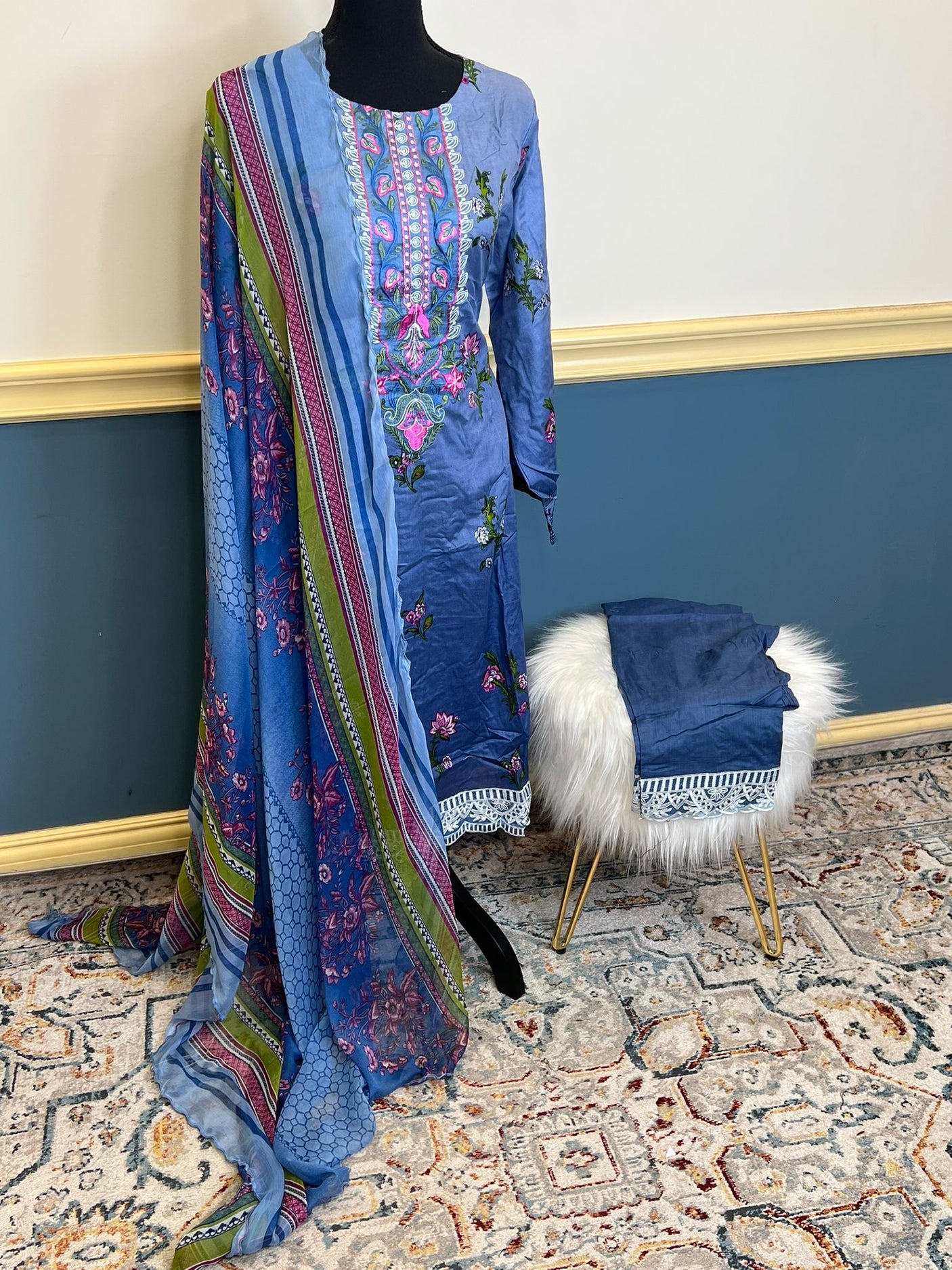 Pakistani Stitched lawn Embroidered Salwar kameez ready to ship