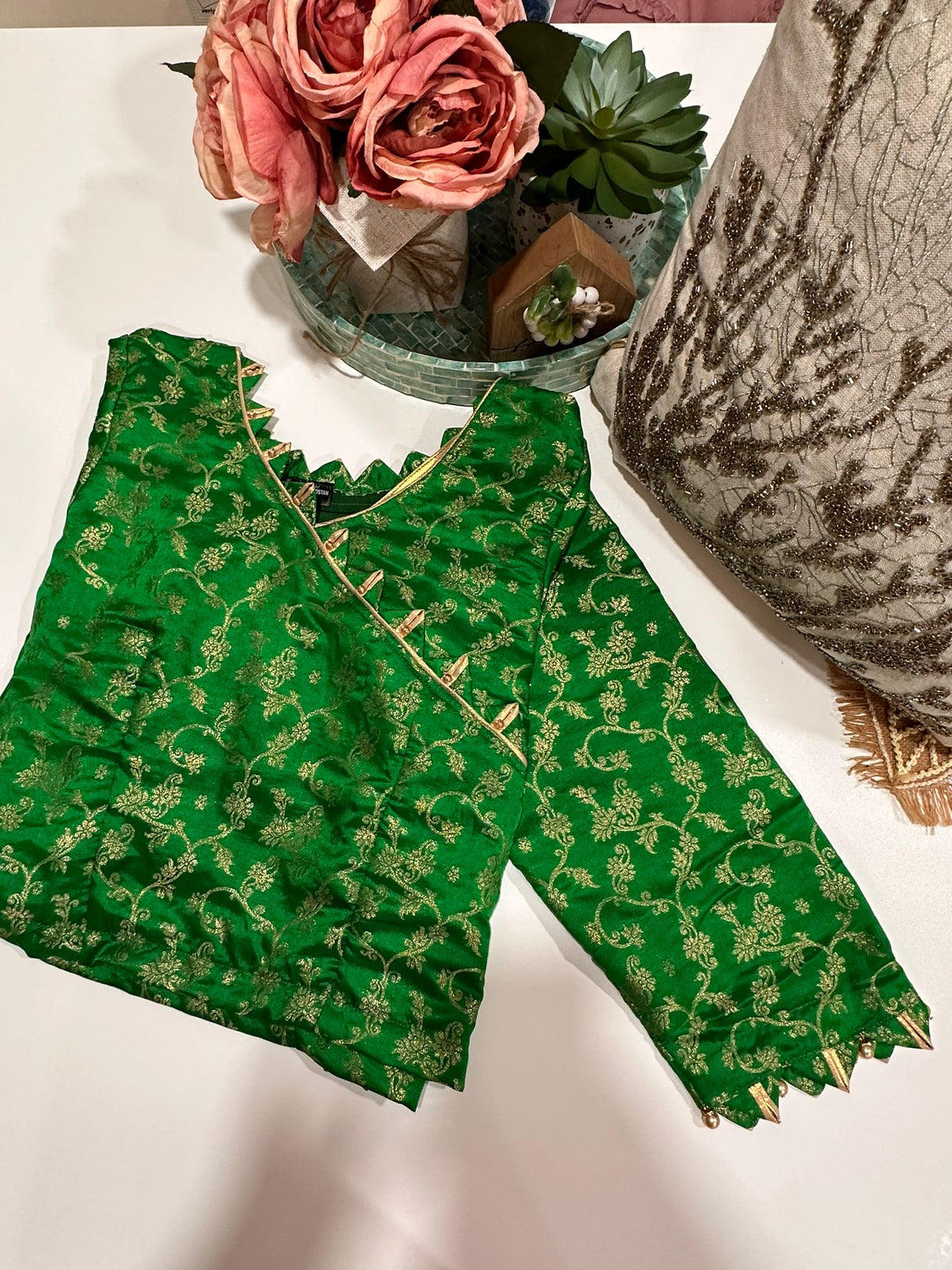 Long Sleeve Stitched Blouse