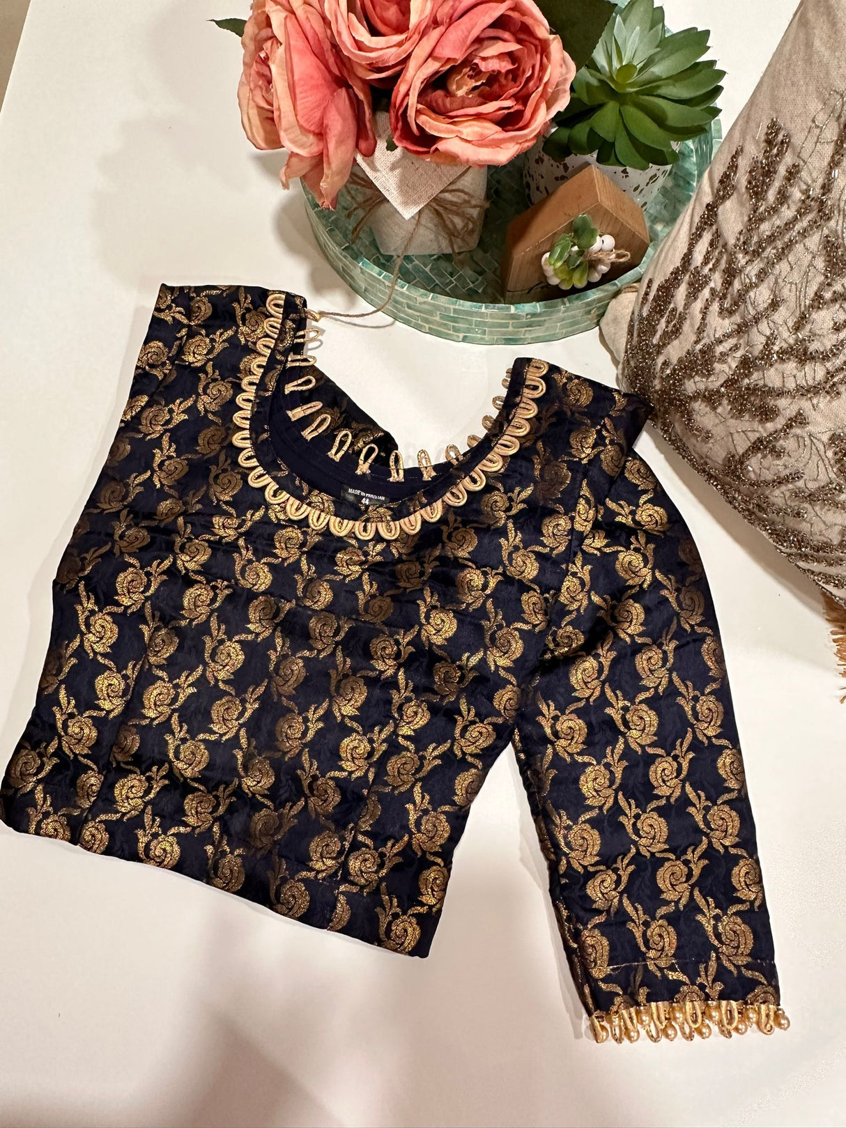 Long Sleeve Stitched Blouse