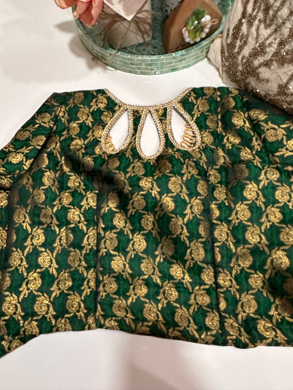 Long Sleeve Stitched Blouse