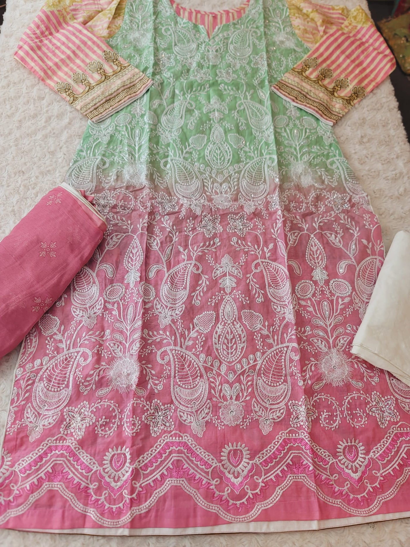 Pakistani Stitched lawn Embroidered Salwar kameez ready to ship