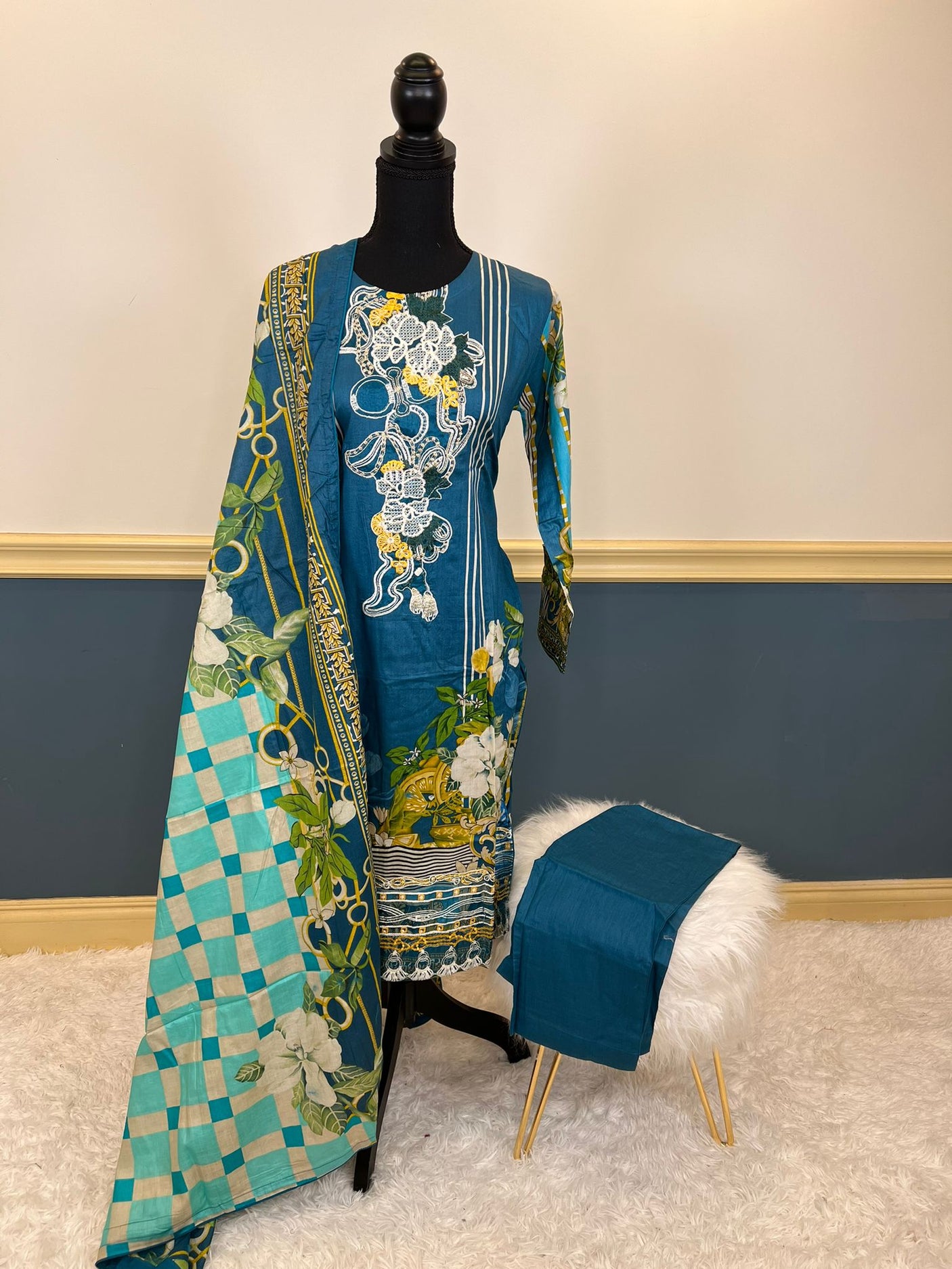 Pakistani Stitched lawn Embroidered Salwar kameez ready to ship