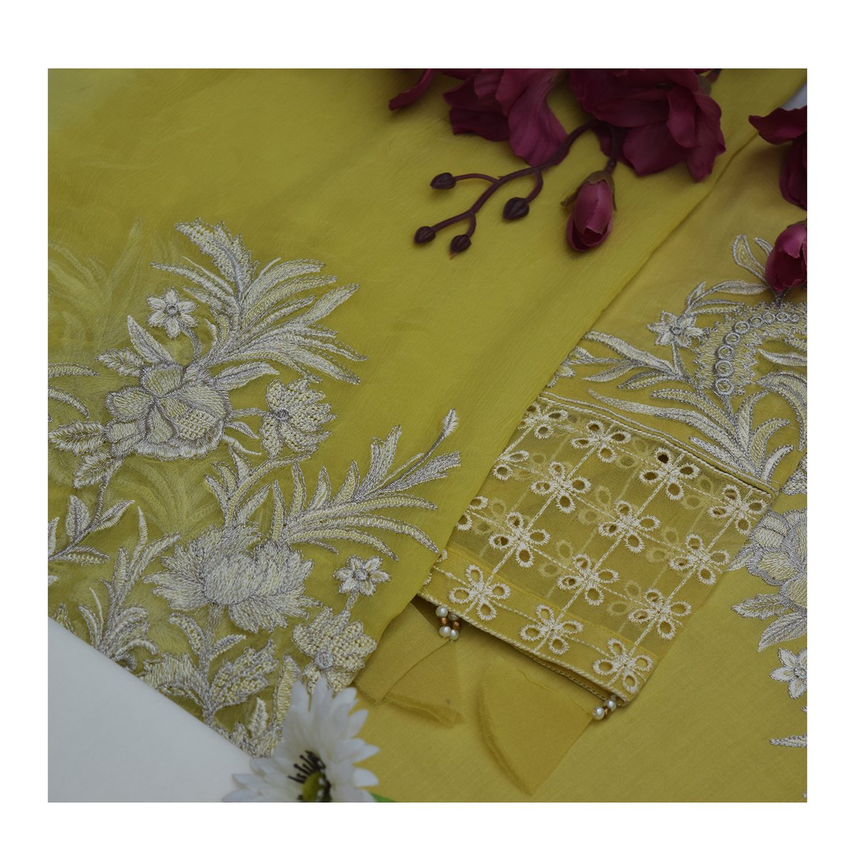 Nureh Luxury Lawn 2020-100% Original Guaranteed