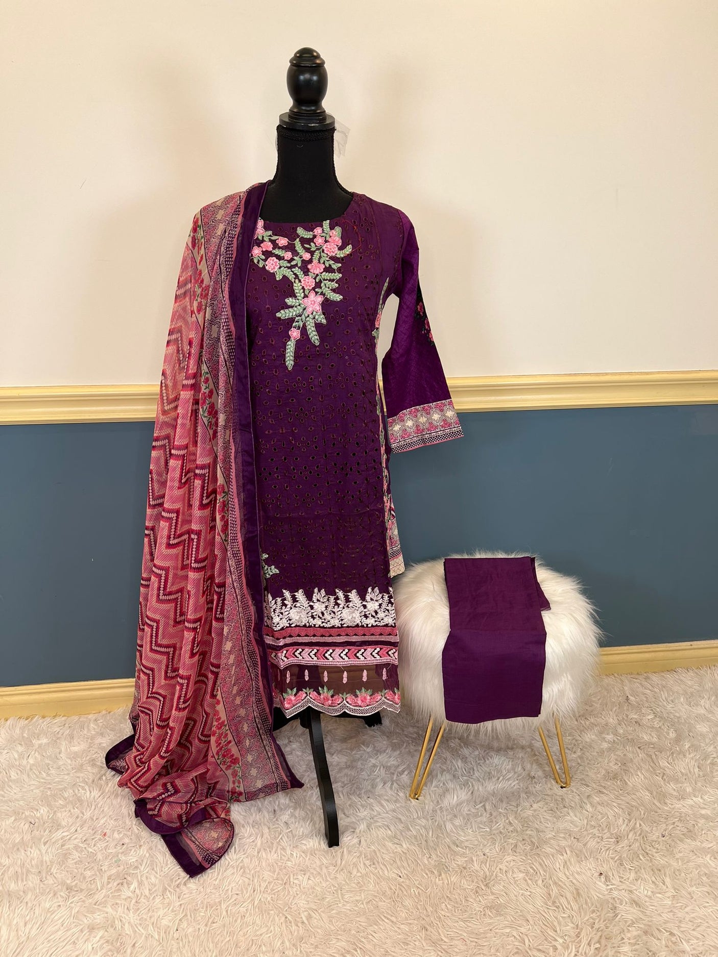 Pakistani Stitched Luxury Embroidered lawn Salwar kameez ready to ship