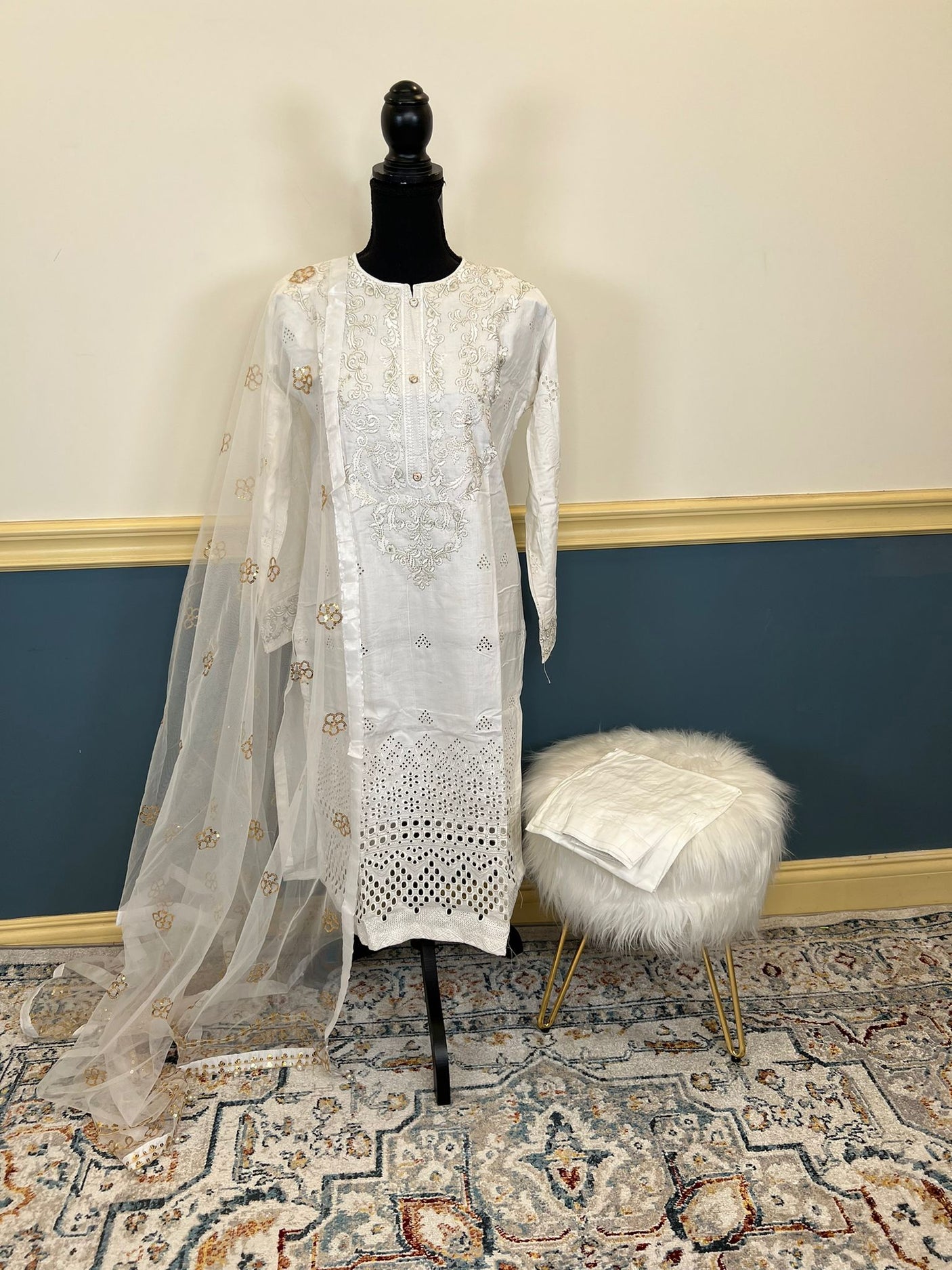 Pakistani Stitched Luxury Embroidered lawn Salwar kameez ready to ship