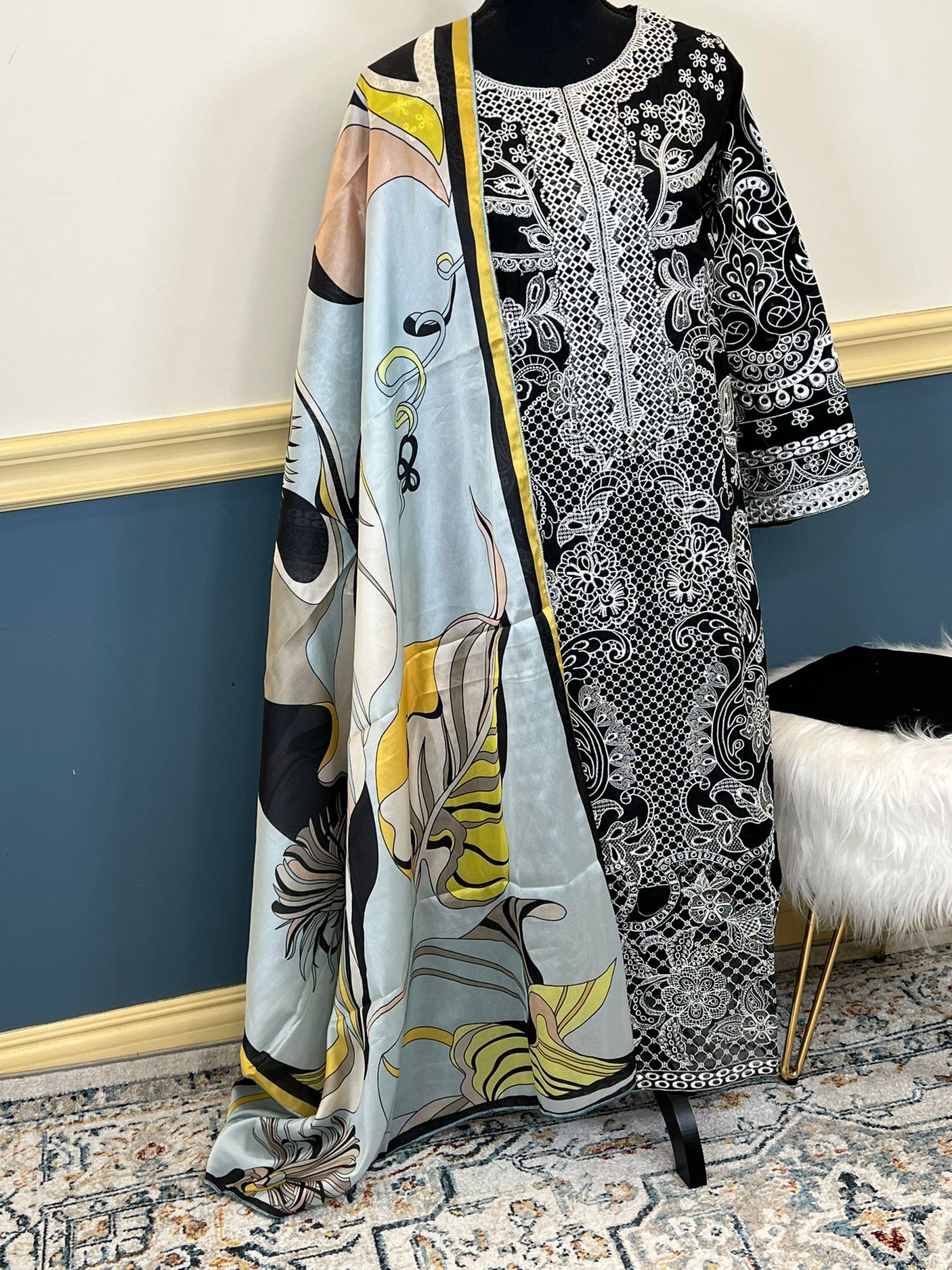 Pakistani Stitched Luxury Embroidered lawn Salwar kameez ready to ship