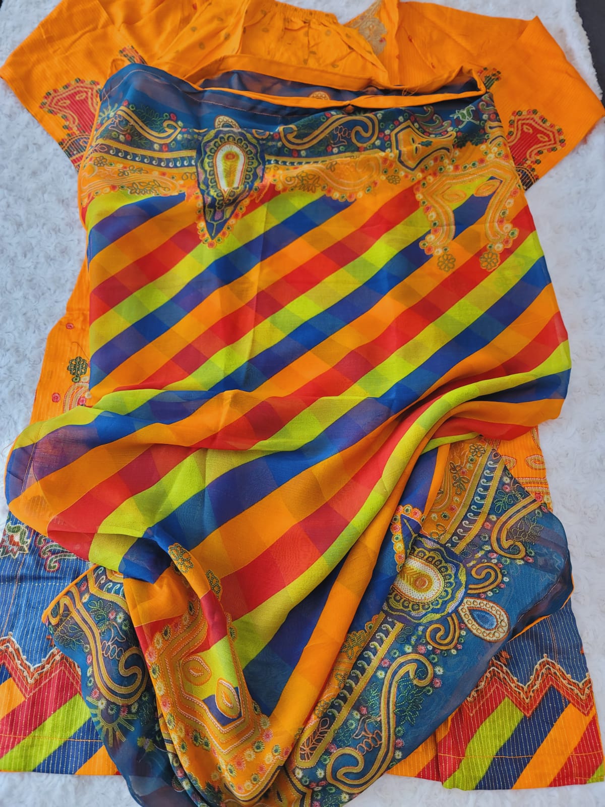 Pakistani stitched lawn Embroidered Salwar kameez ready to ship