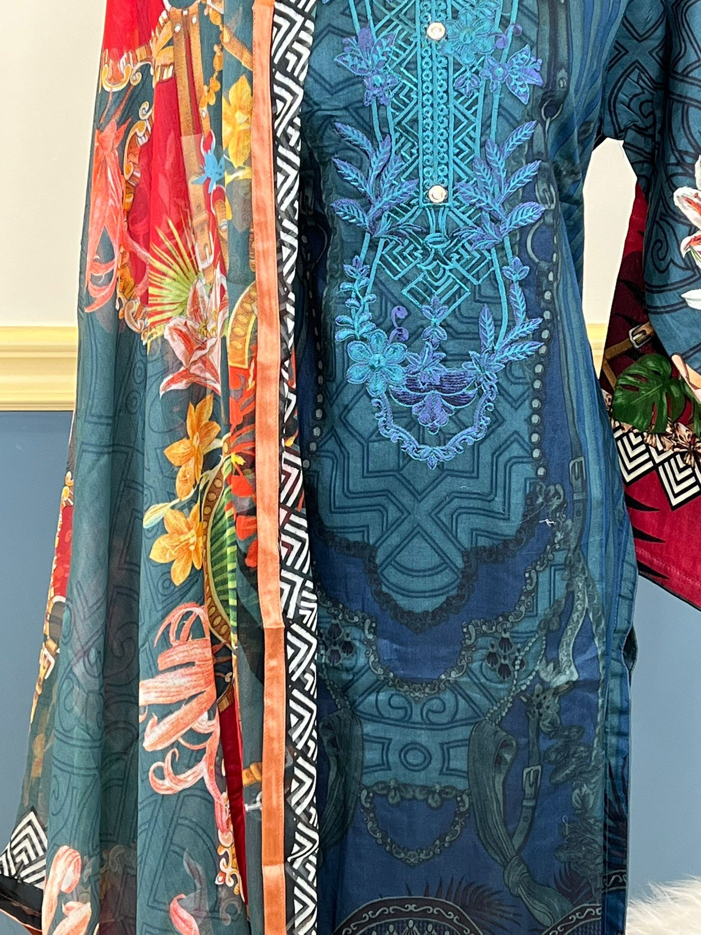 Pakistani Stitched lawn Embroidered Salwar kameez ready to ship