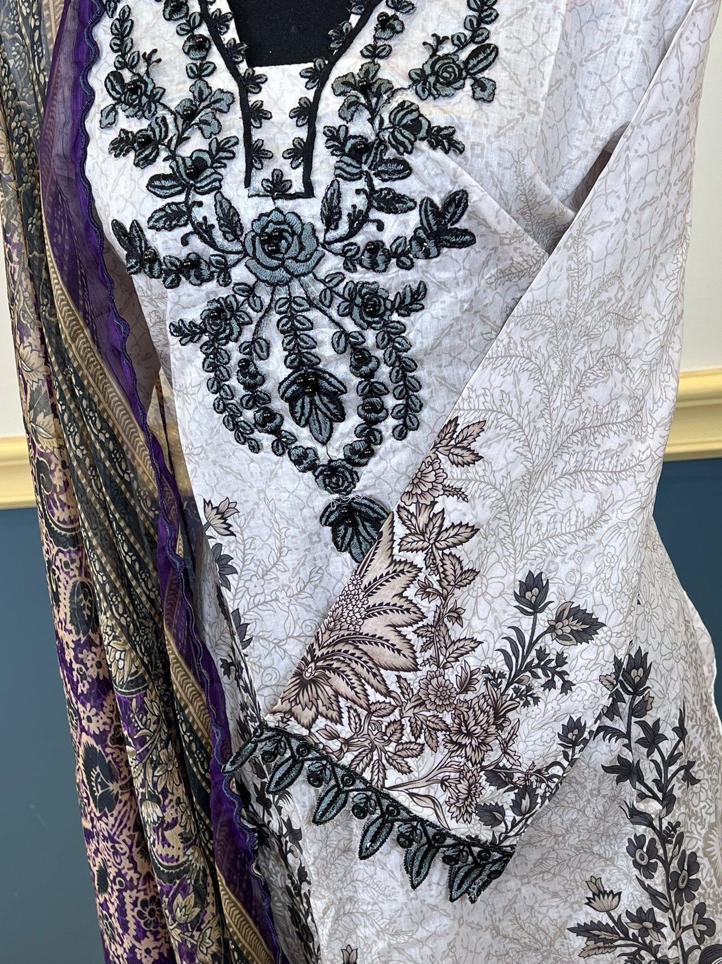 Pakistani Stitched lawn Embroidered Salwar kameez ready to ship