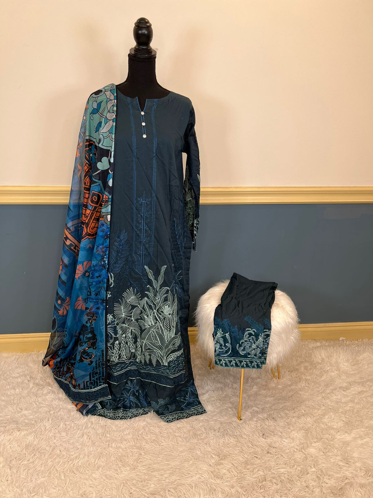 Luxury Embroidered lawn Ready To Ship