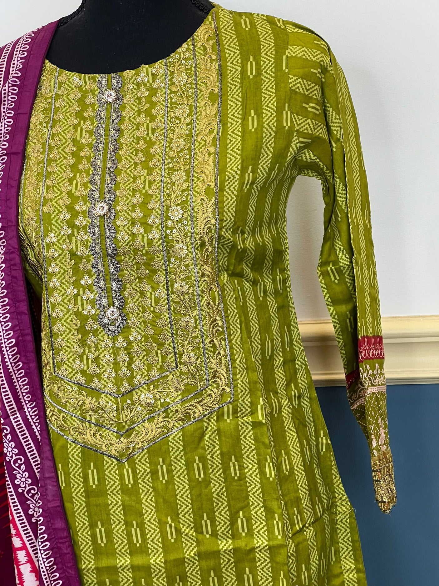 Pakistani linen Embroidered Salwar kameez Ready To Ship