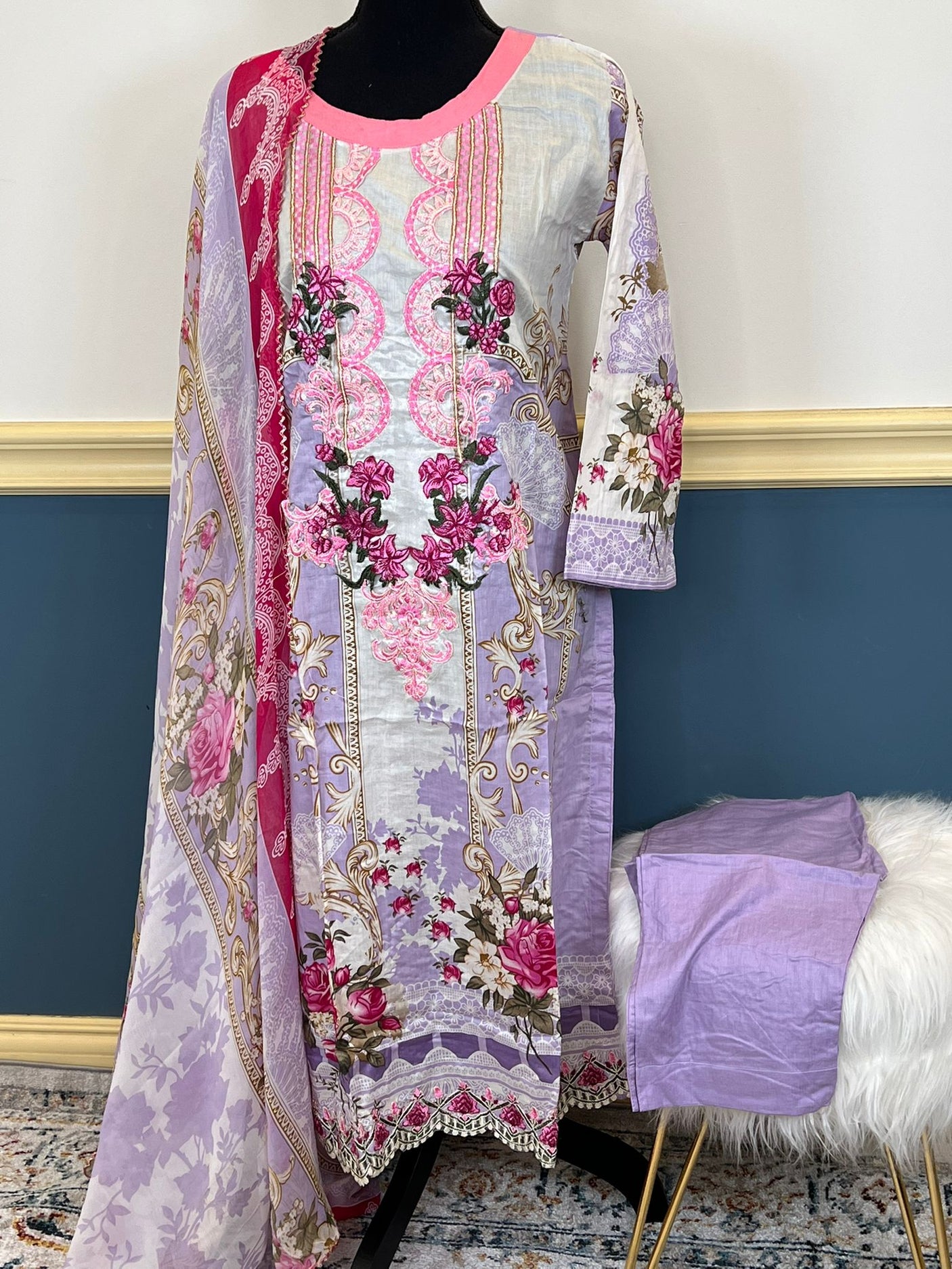 Pakistani Stitched Embroidered lawn Salwar kameez ready to ship