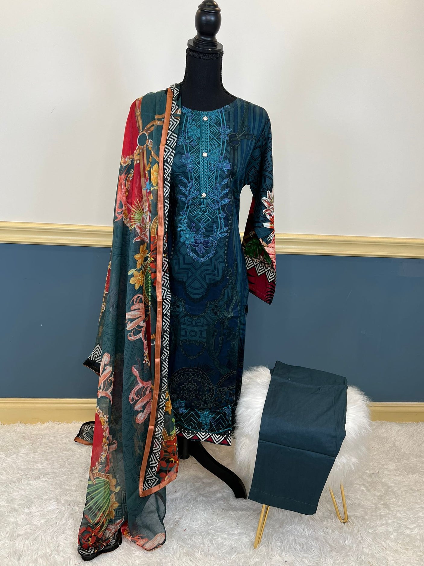 Pakistani Stitched lawn Embroidered Salwar kameez ready to ship