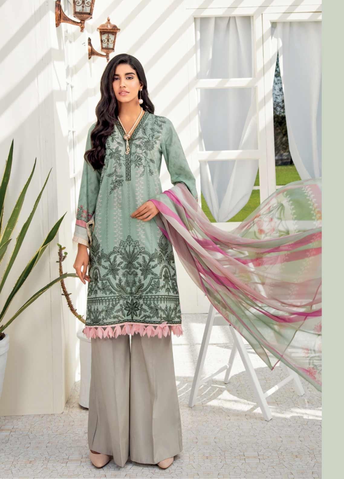 Iznik Embroidered Lawn-100% Original