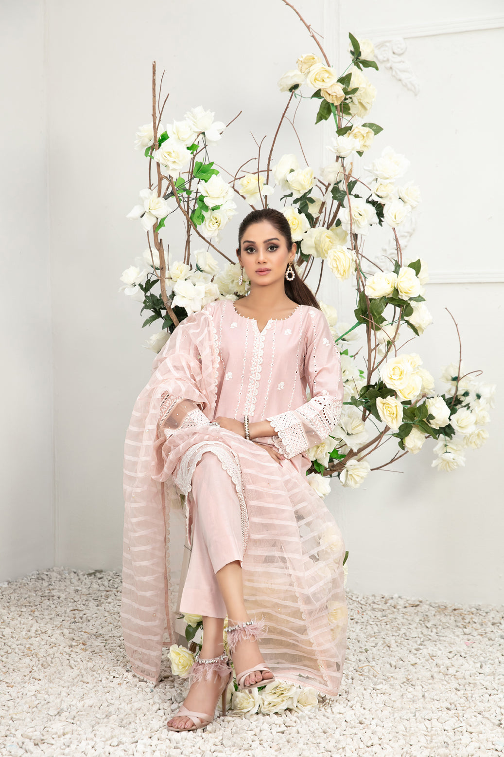 Gardenia By Tawakkal Embroidered Lawn Collection