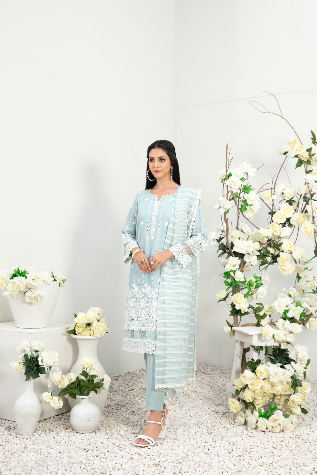 Gardenia By Tawakkal Embroidered Lawn Collection