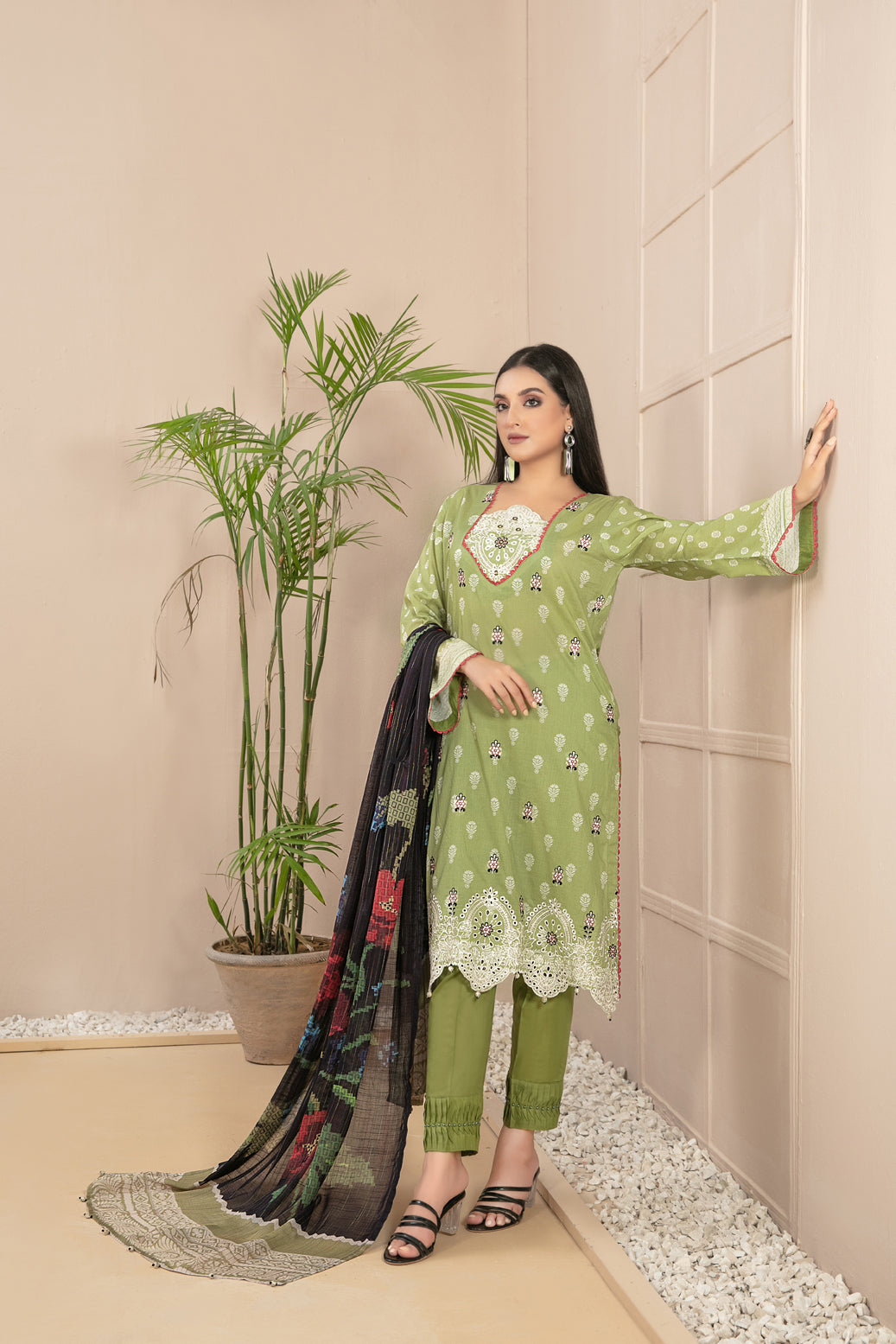 Avanti By Tawakkal Embroidered Lawn Collection