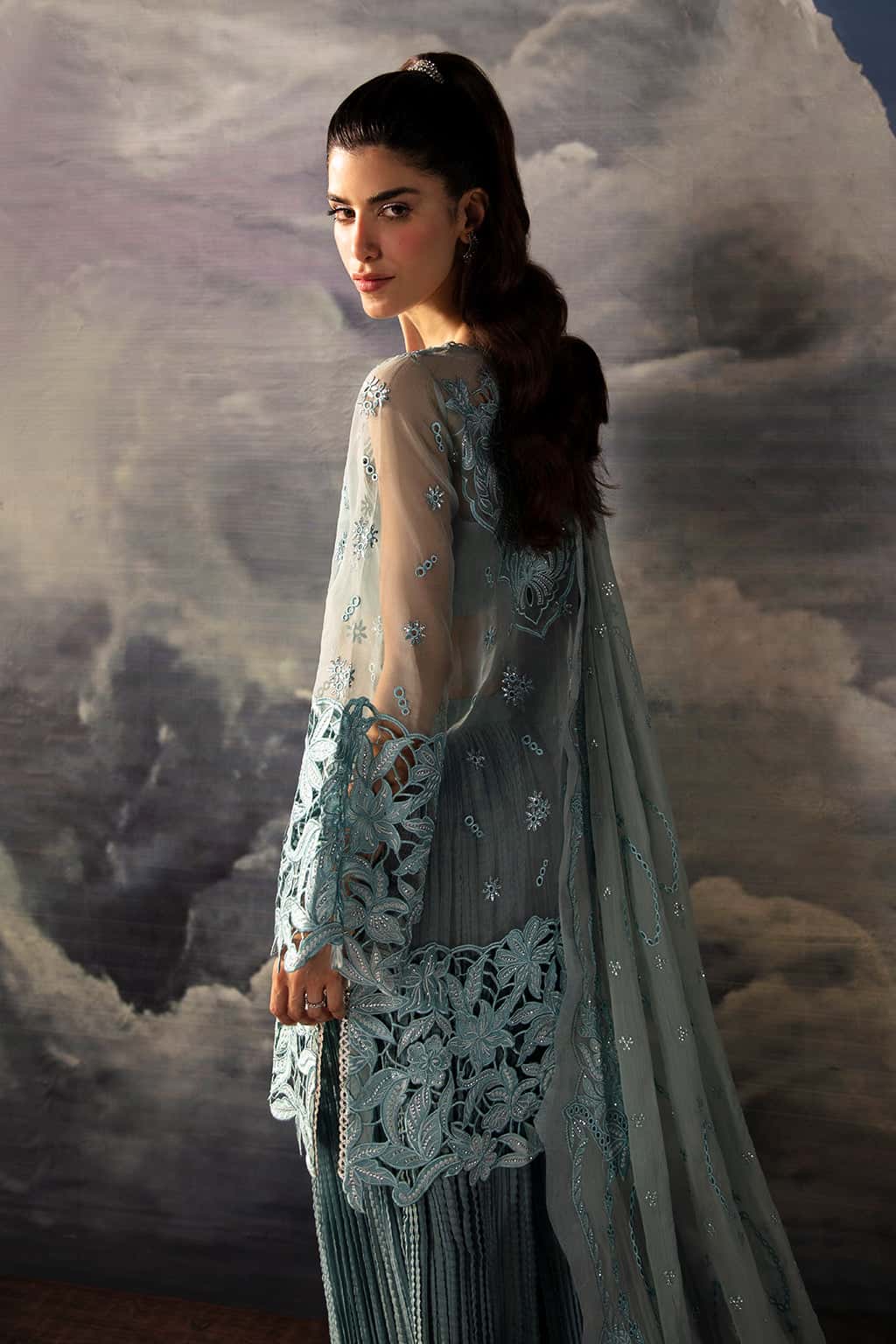 La Fuchsia by Afrozeh Premium Collection